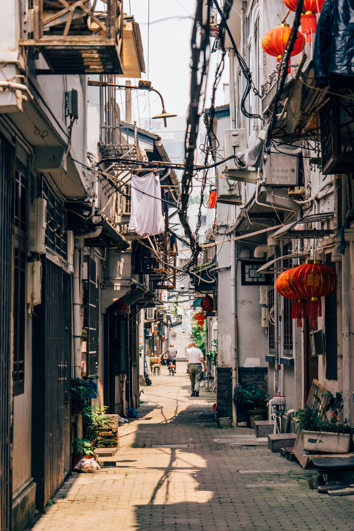 我把自己遗忘在朔门街上