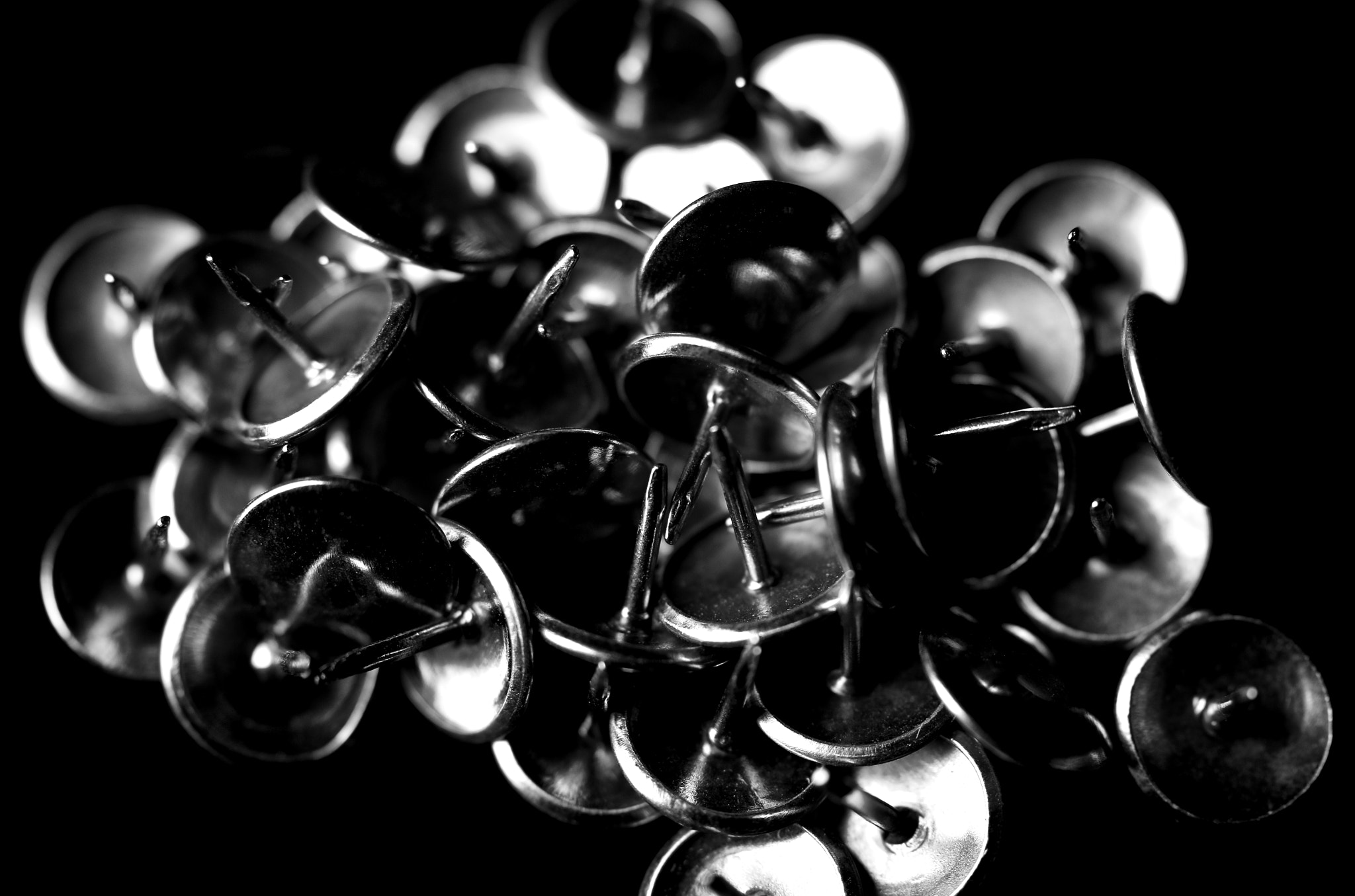 Tamron SP AF 60mm F2 Di II LD IF Macro sample photo. Tacky situation photography