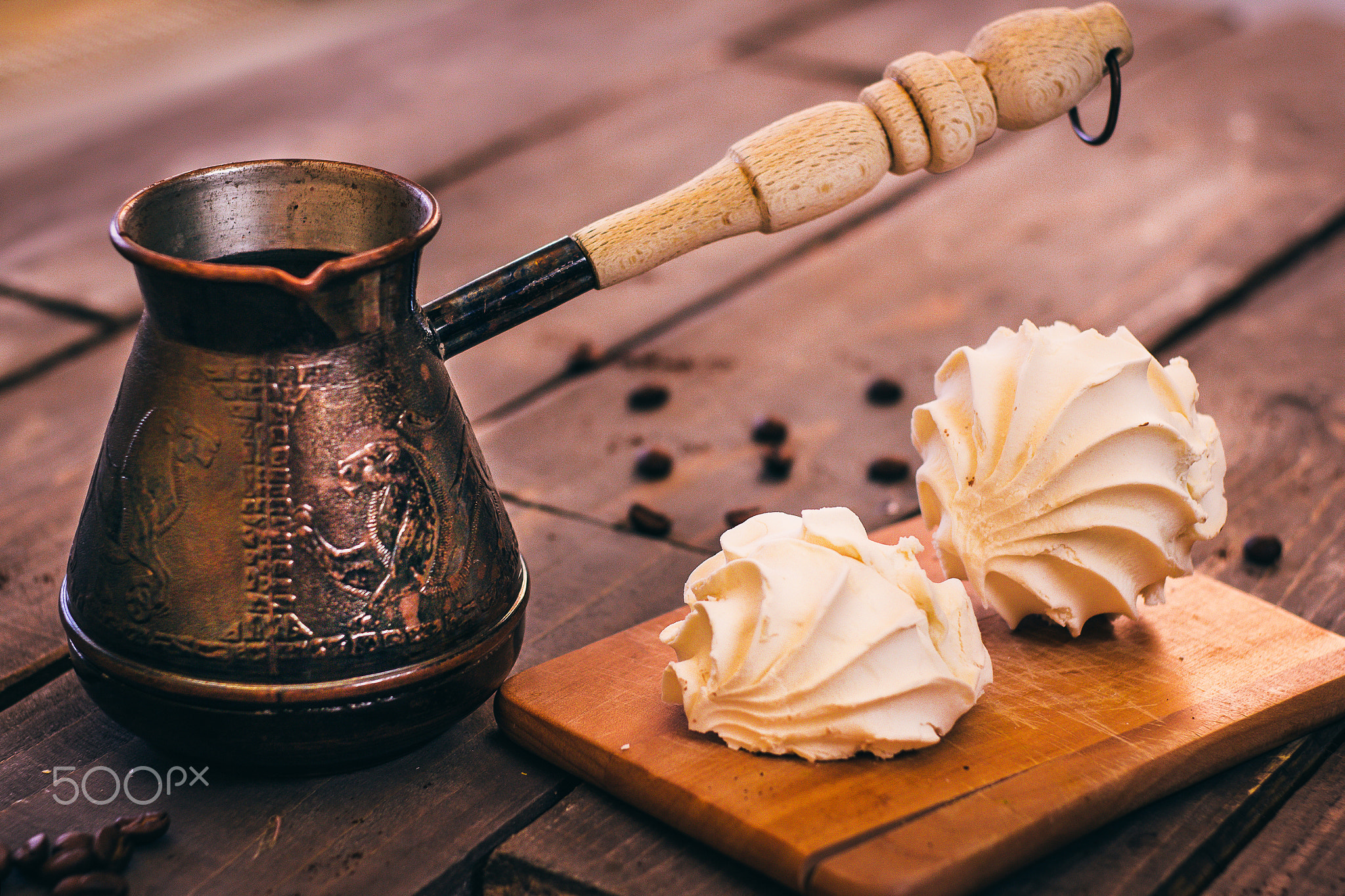 The Turk with coffee and marshmallows