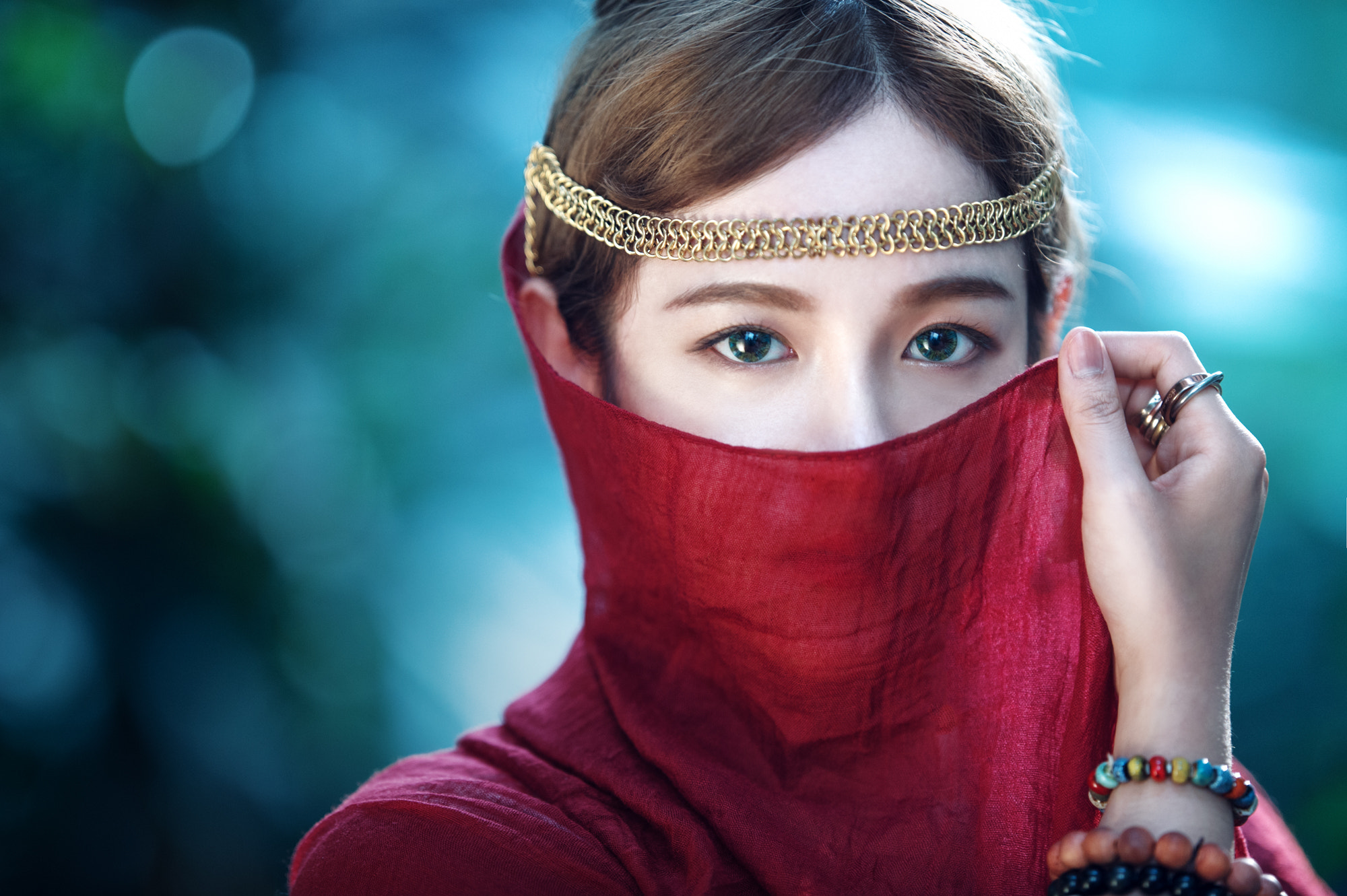 Nikon AF-S Nikkor 200mm F2G ED VR II sample photo. Veil girl photography