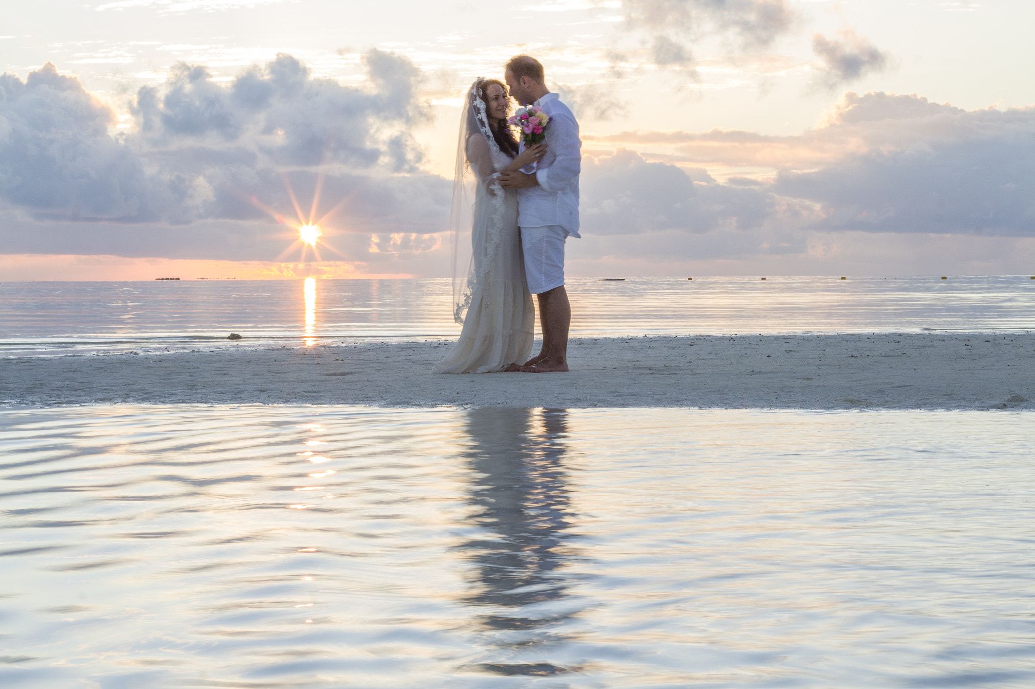 Canon EOS M + Canon EF 50mm F1.8 II sample photo. Wedding in the maldives. photography