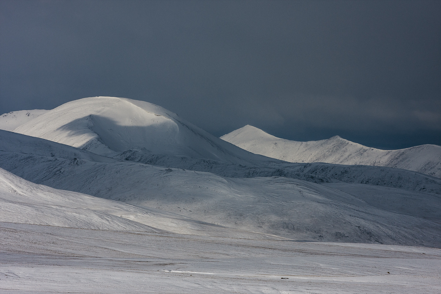 Canon EF 70-200mm F2.8L USM sample photo. Mountains photography