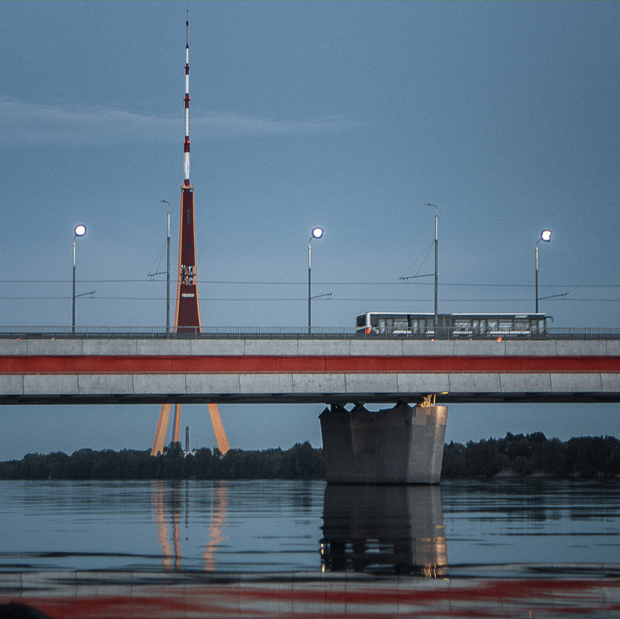 Canon EOS 650D (EOS Rebel T4i / EOS Kiss X6i) + Canon EF 50mm F1.4 USM sample photo. Riga photography