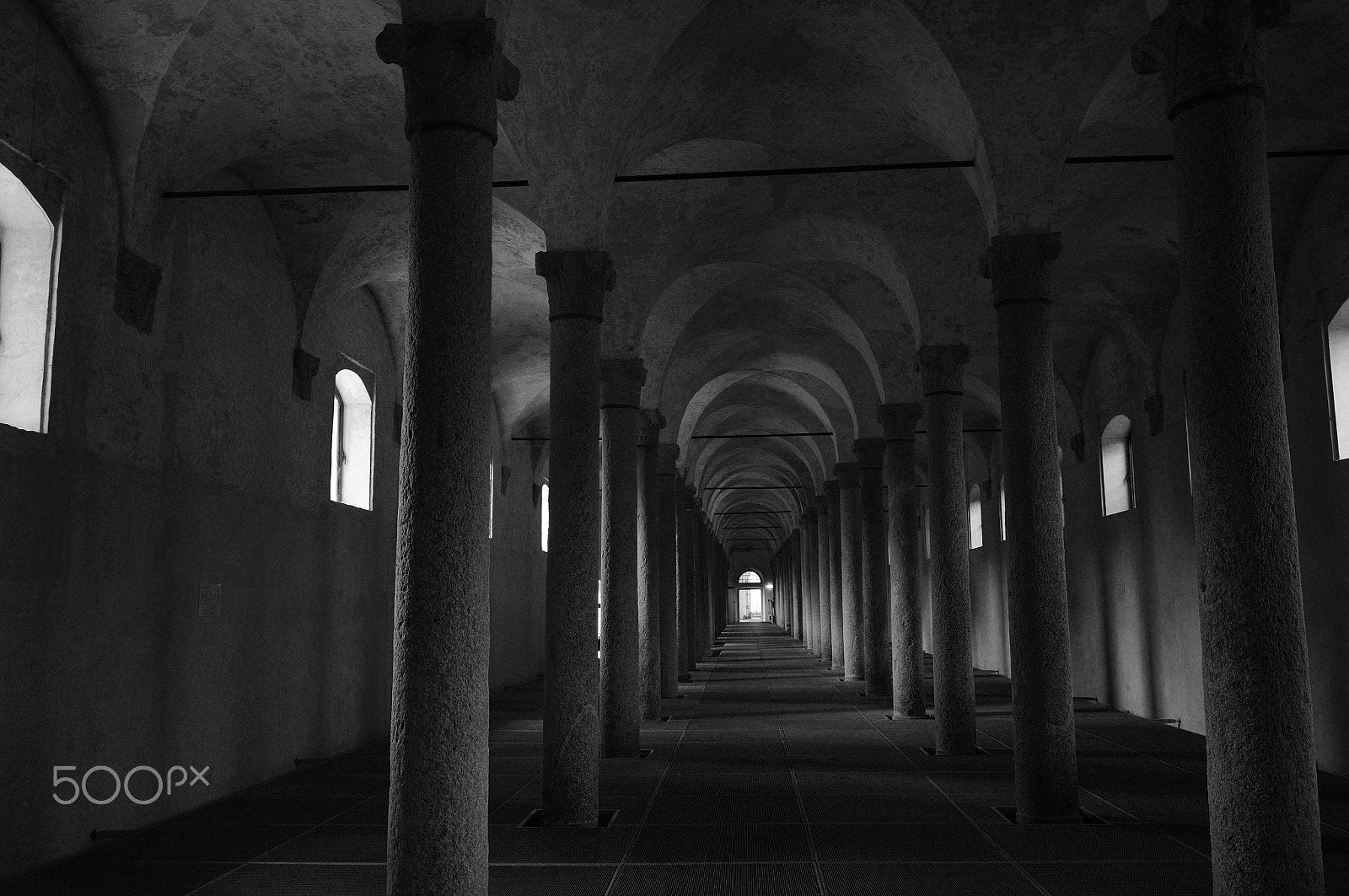 Nikon AF-S Nikkor 14-24mm F2.8G ED sample photo. Vigevano-bw-04 photography