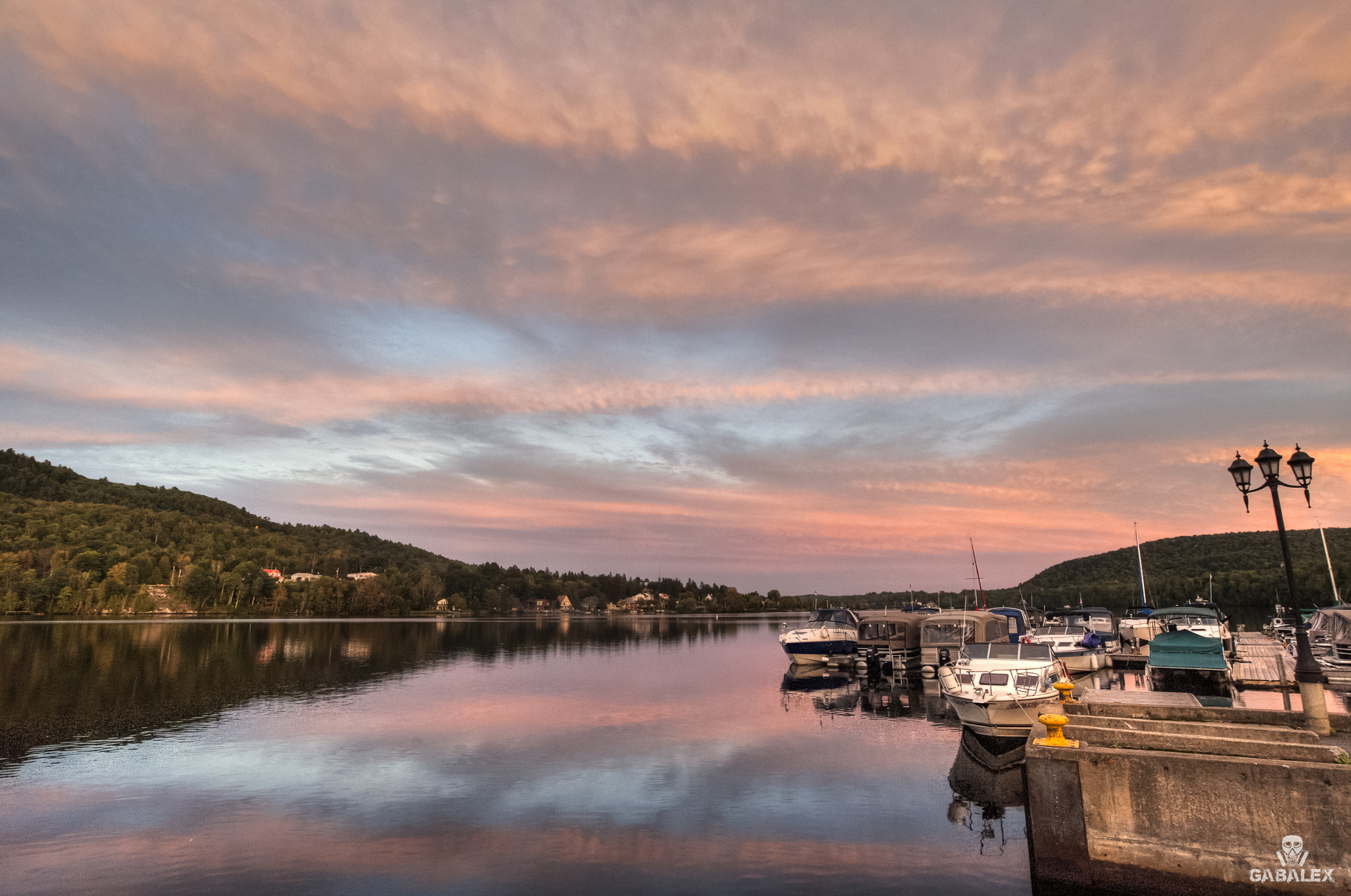 Nikon D700 + Sigma 17-35mm F2.8-4 EX Aspherical sample photo. Sunset photography