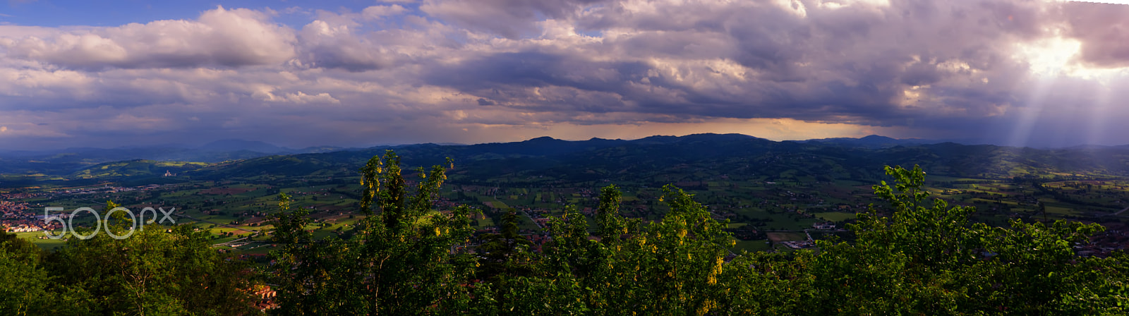 Nikon AF-S Nikkor 24-70mm F2.8G ED sample photo. Panorama itali photography