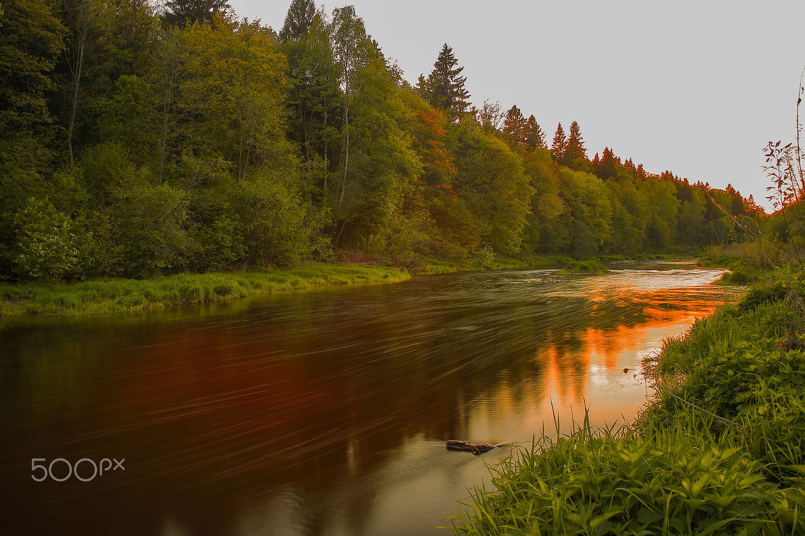 Canon EF 28-80mm f/2.8-4L sample photo. The evening sunset photography