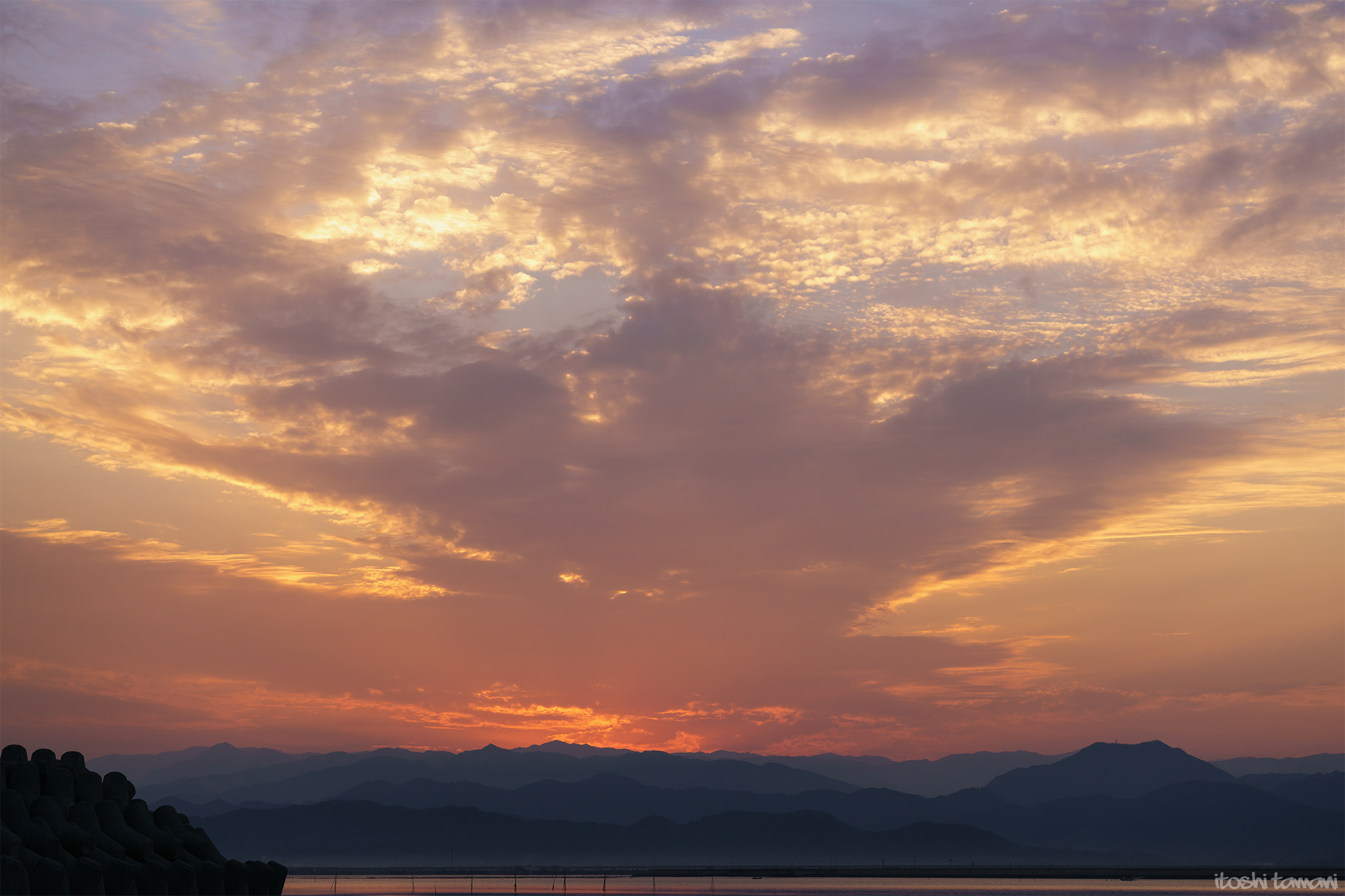 Sony 70-300mm F4.5-5.6 G SSM II sample photo. Dawning sky photography