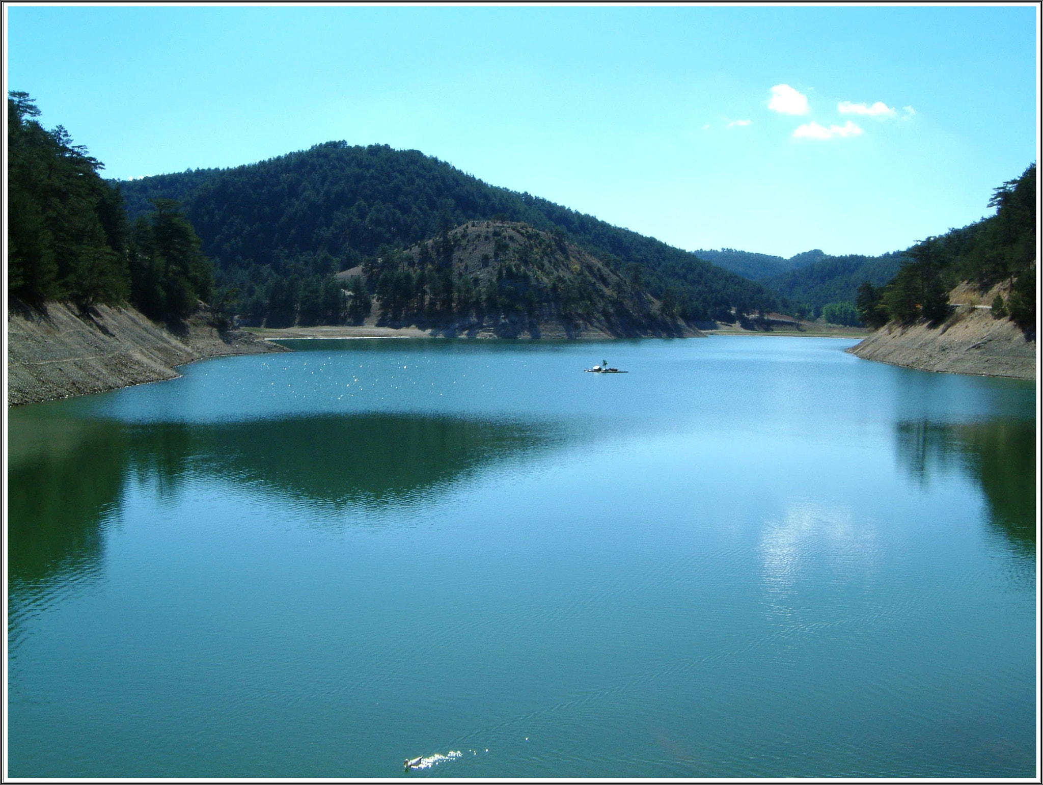 Fujifilm FinePix F601 ZOOM sample photo. Lake sunnet. photography
