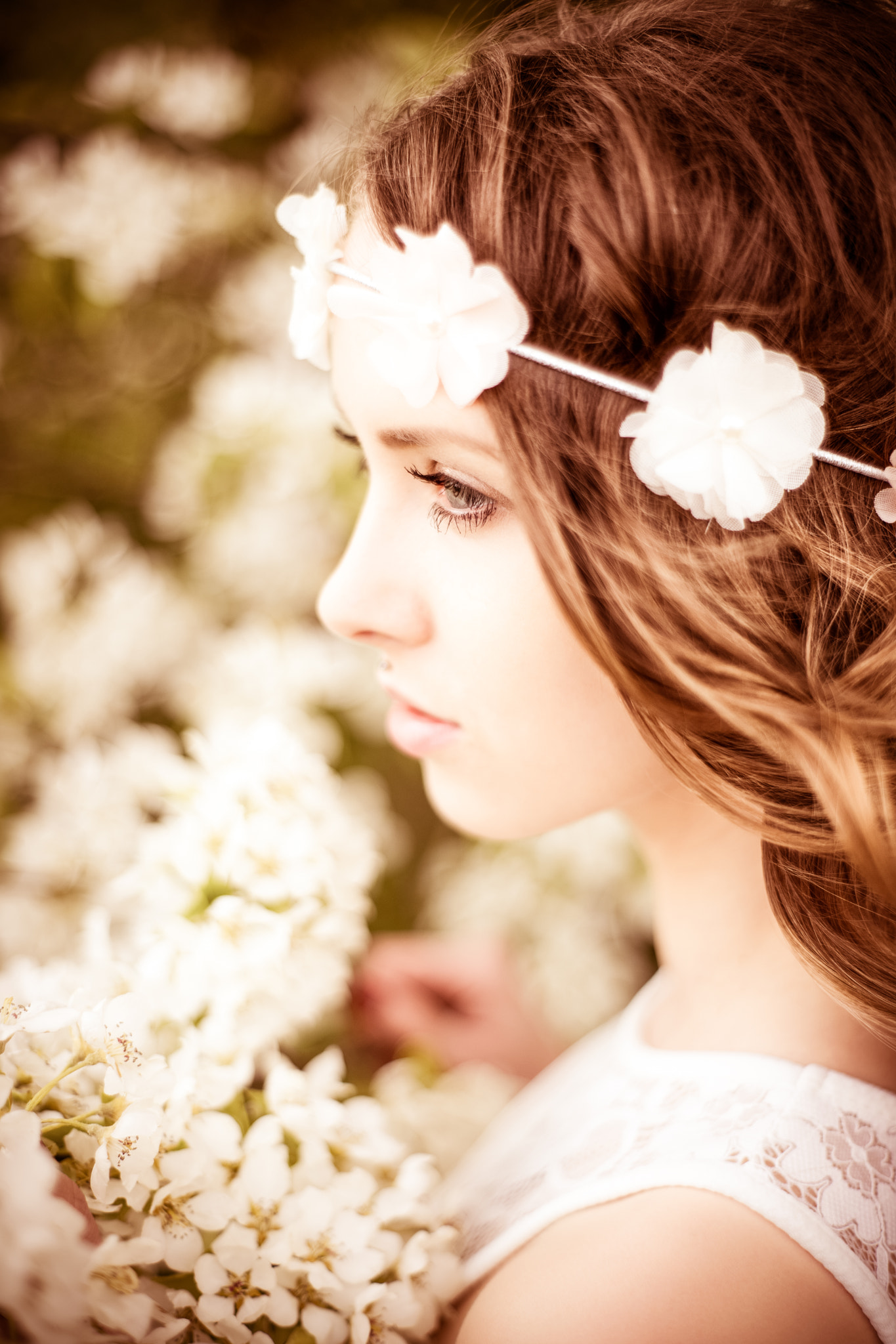 Sony a7 II + Minolta AF 50mm F1.7 New sample photo. Woman photography