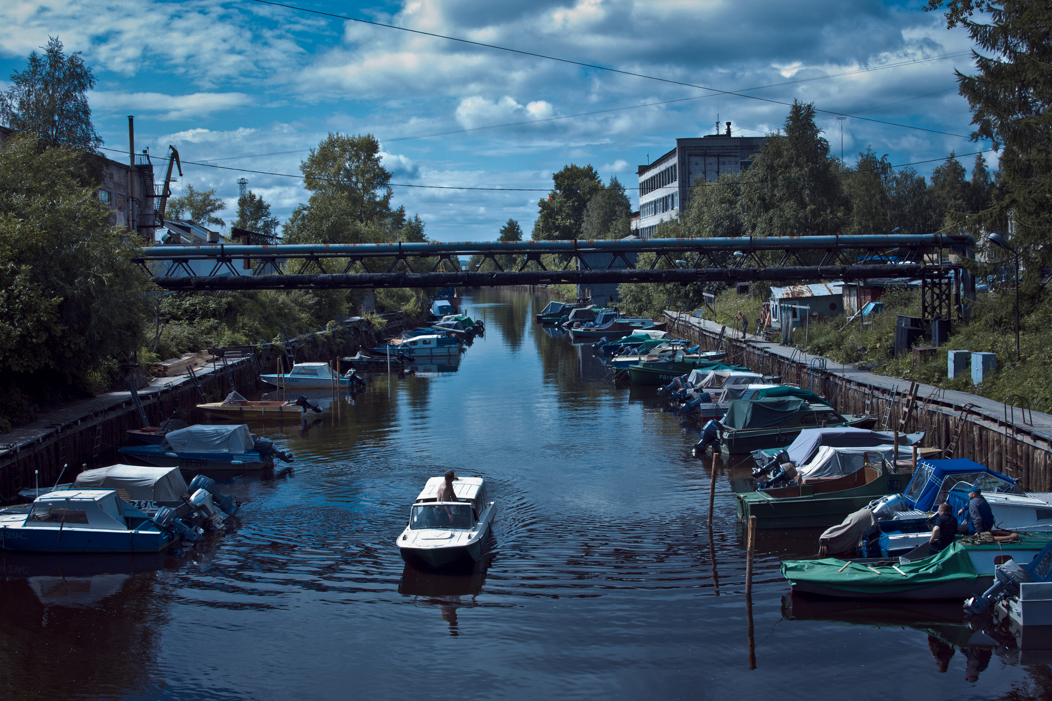 Canon EF 28-105mm f/3.5-4.5 USM sample photo. Almost amsterdam photography