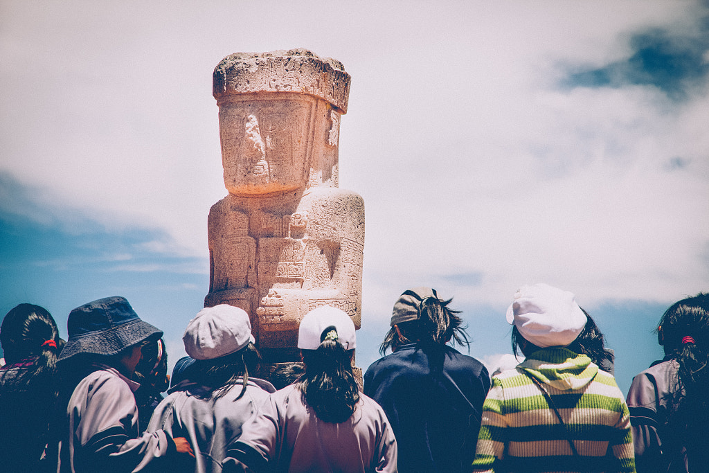 Tiwanaku por Paskla van der Loost en 500px.com