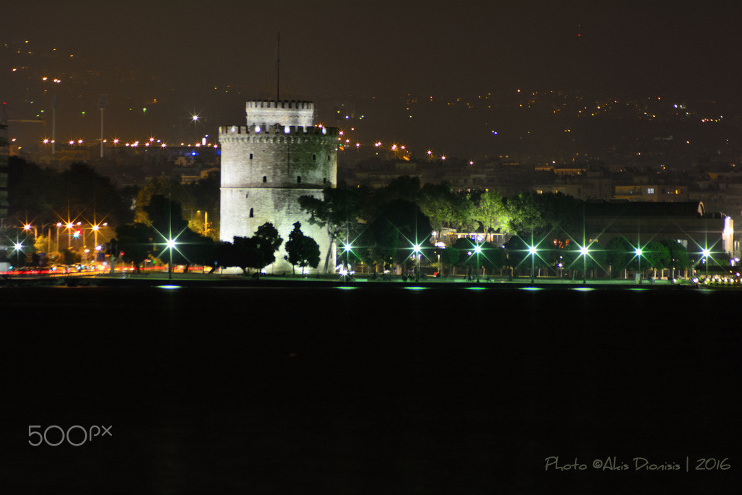 Sigma 70-210mm F4-5.6 UC-II sample photo. Thessaloniki by night photography