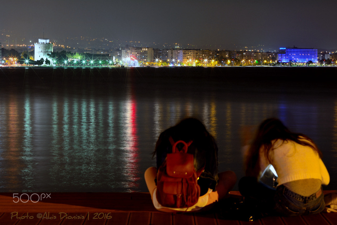 Sigma 70-210mm F4-5.6 UC-II sample photo. Thessaloniki by night photography