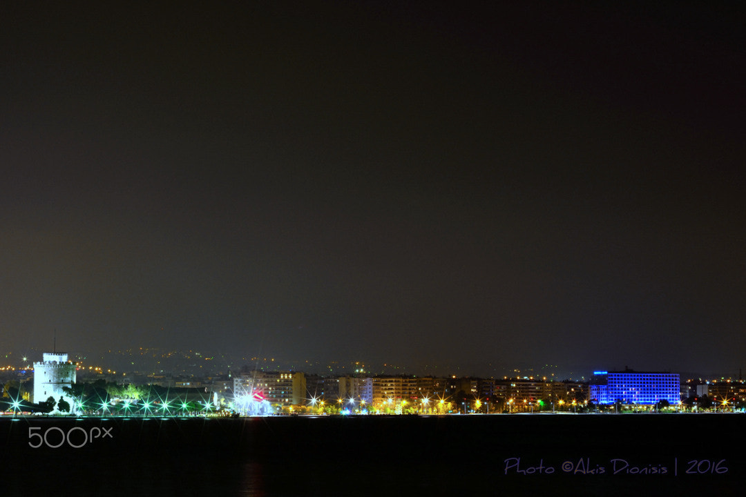 Sigma 70-210mm F4-5.6 UC-II sample photo. Thessaloniki by night photography