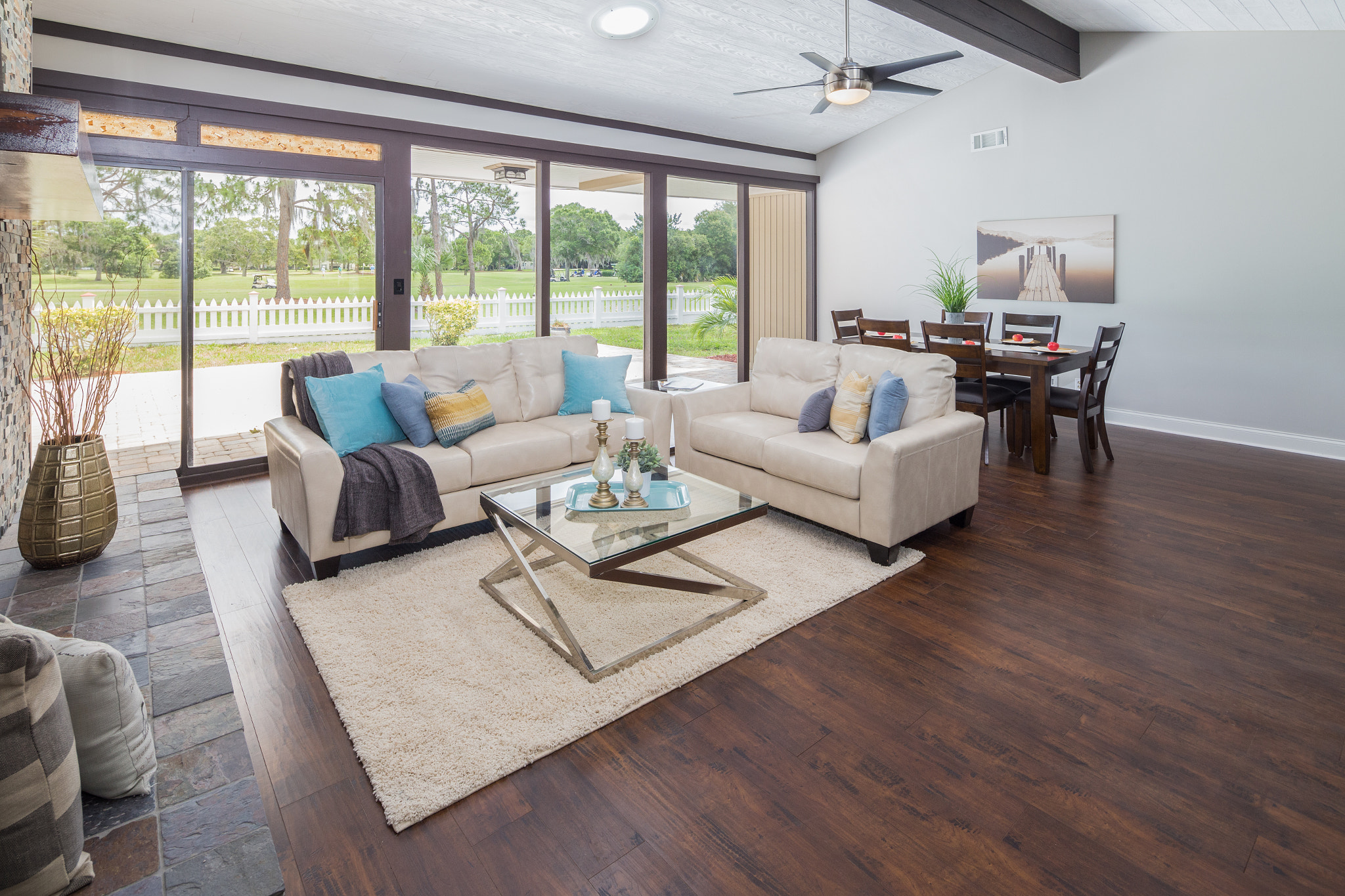 Canon TS-E 17mm F4L Tilt-Shift sample photo. Living room photography