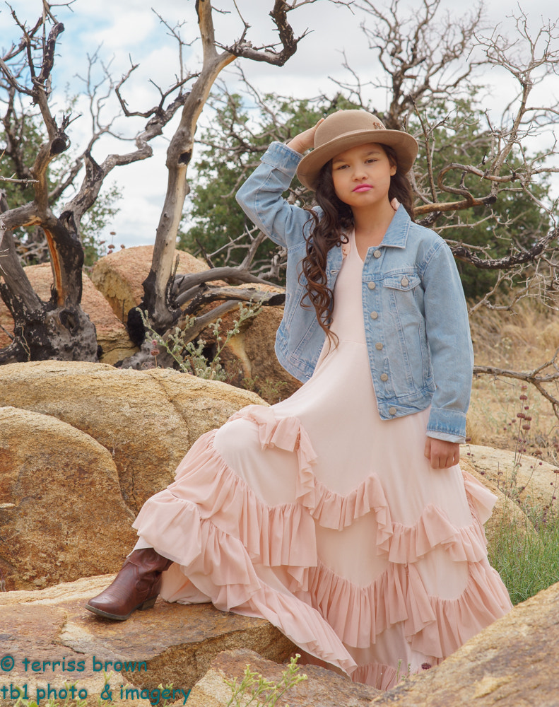 Sony a99 II + Minolta AF 85mm F1.4 G (D) sample photo. Western shoot photography