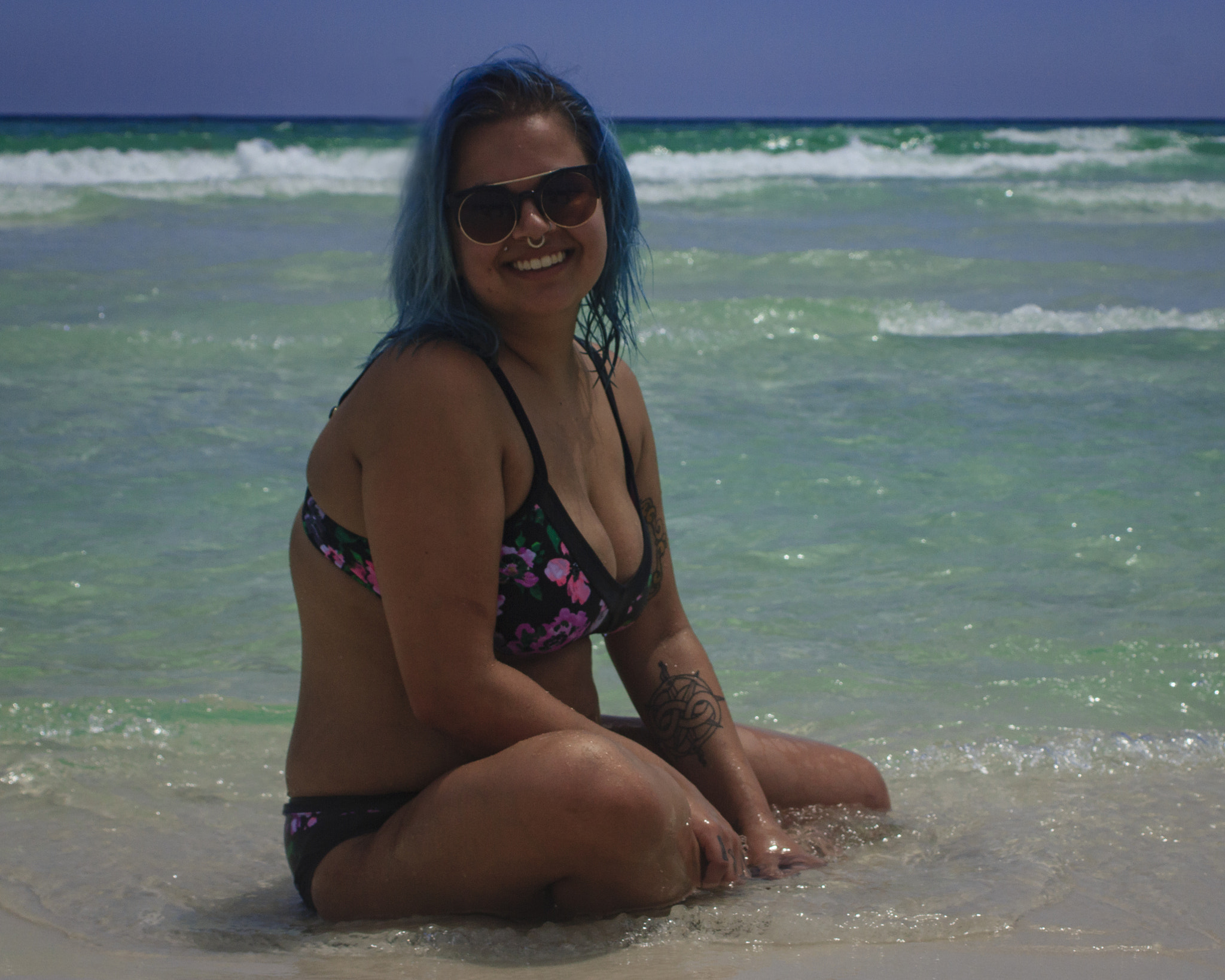 Canon EF 35-80mm f/4-5.6 sample photo. Beach babe photography