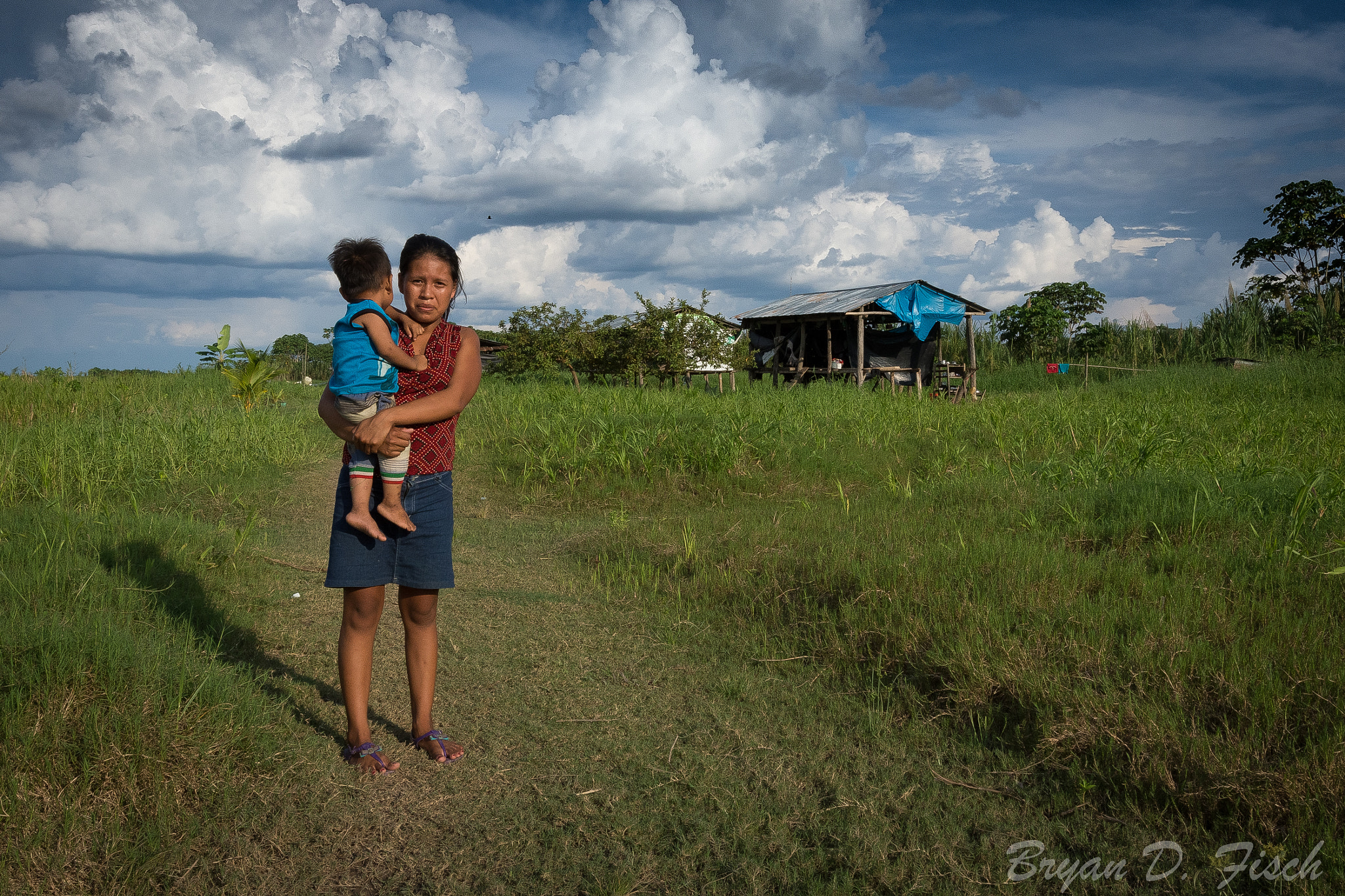 Nikon AF-S Nikkor 14-24mm F2.8G ED sample photo. Young woman & child photography