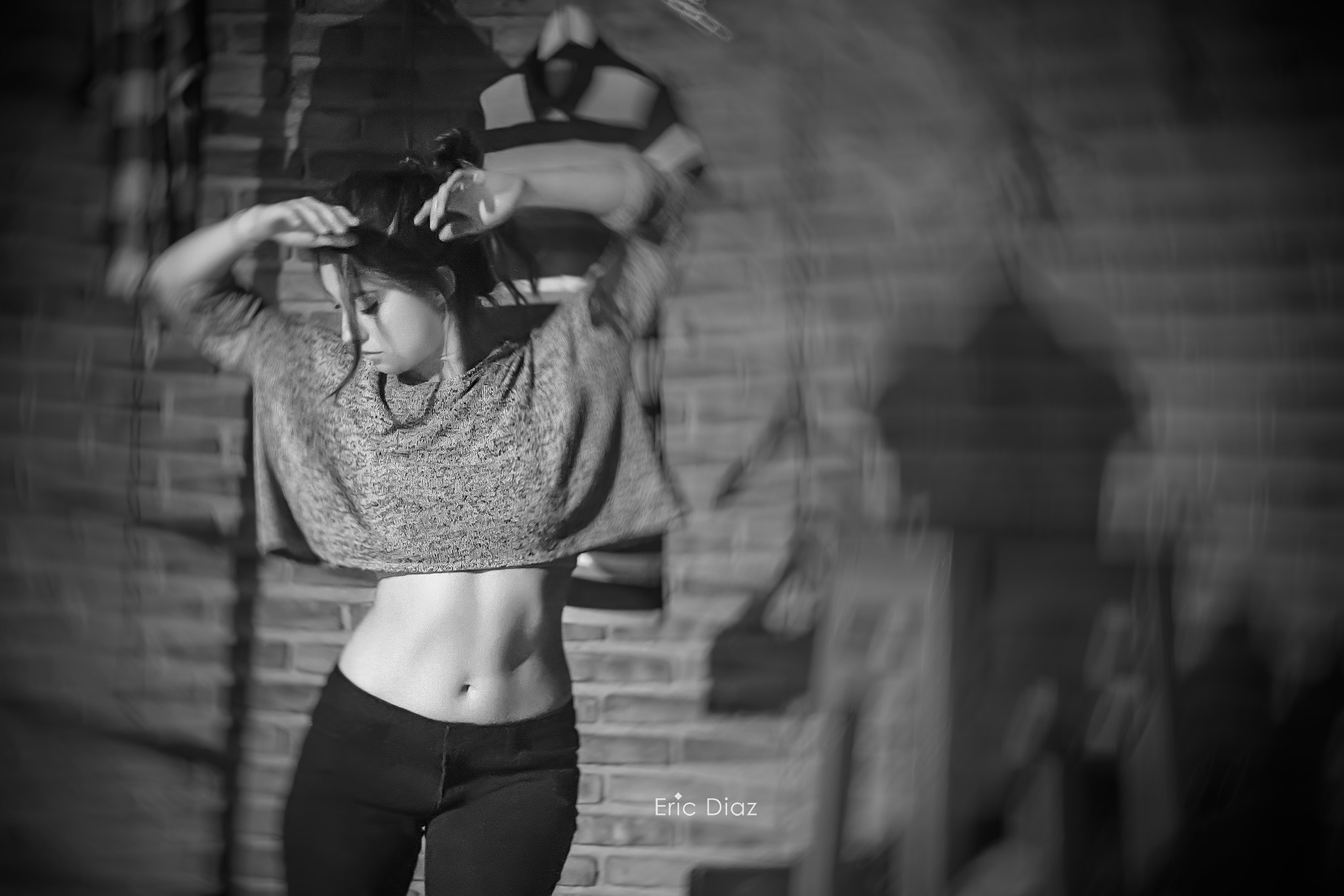 Sony E 55-210mm F4.5-6.3 OSS sample photo. Dancing with myself photography