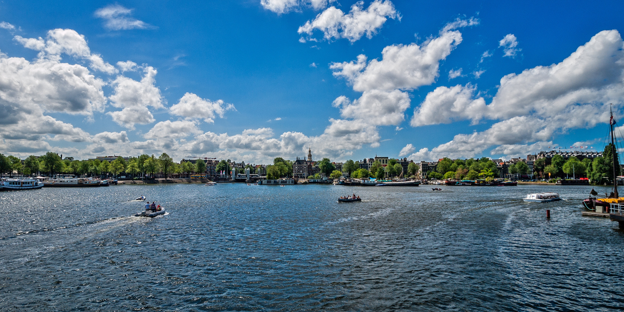 Olympus Zuiko Digital ED 9-18mm F4.0-5.6 sample photo. Amsterdam photography