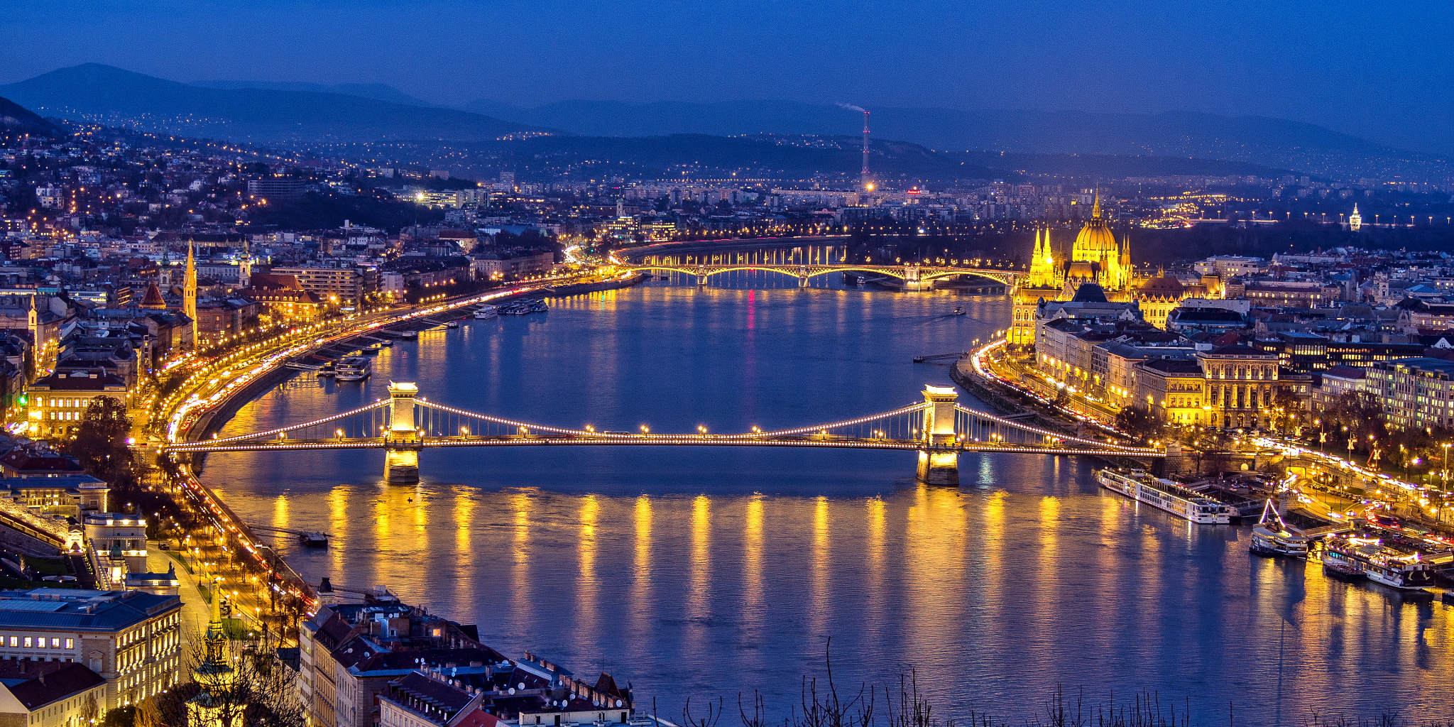 Olympus PEN E-PM2 sample photo. Budapest photography