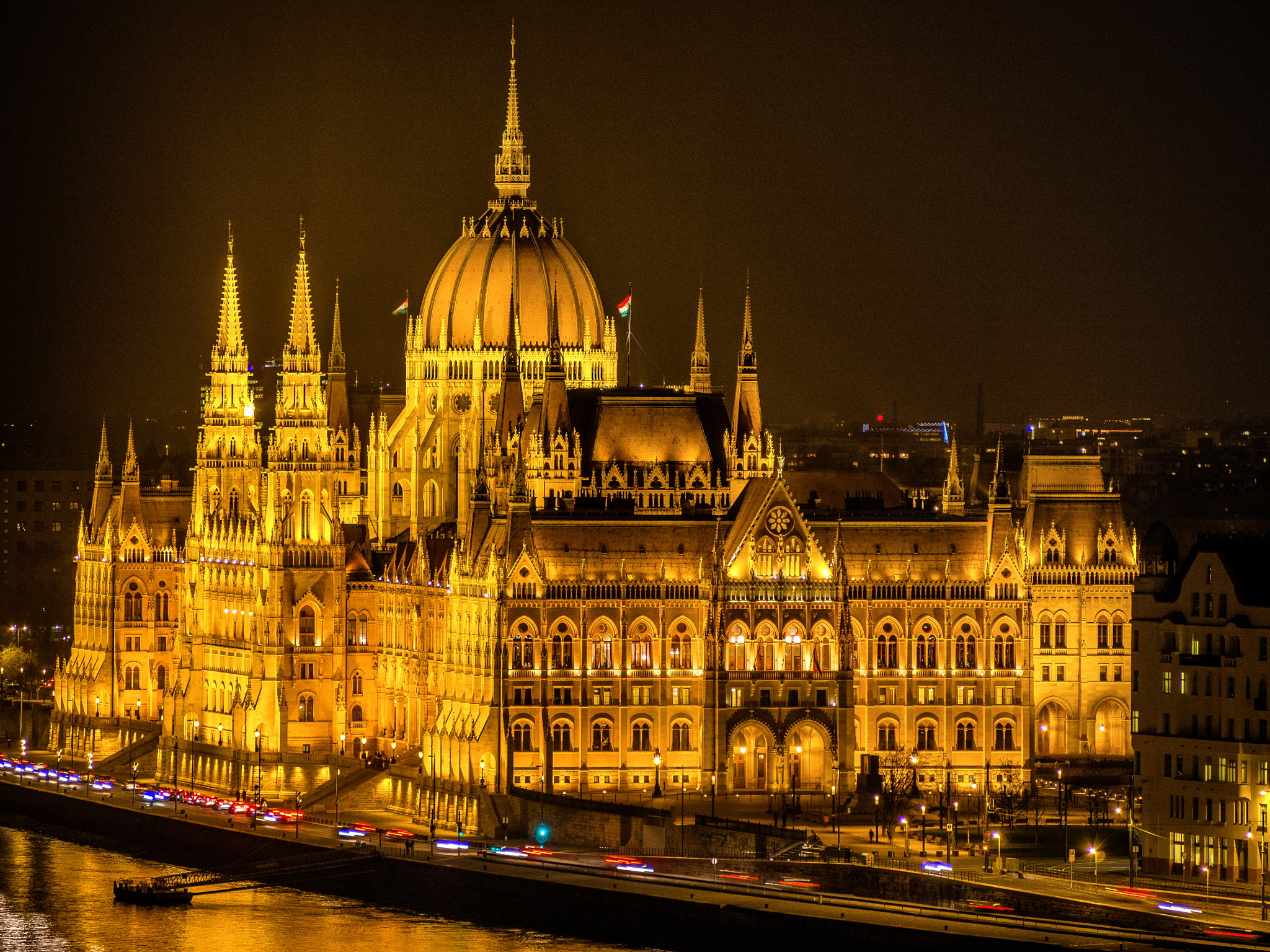 Olympus PEN E-PM2 sample photo. The hungarian parliament building in budapest photography