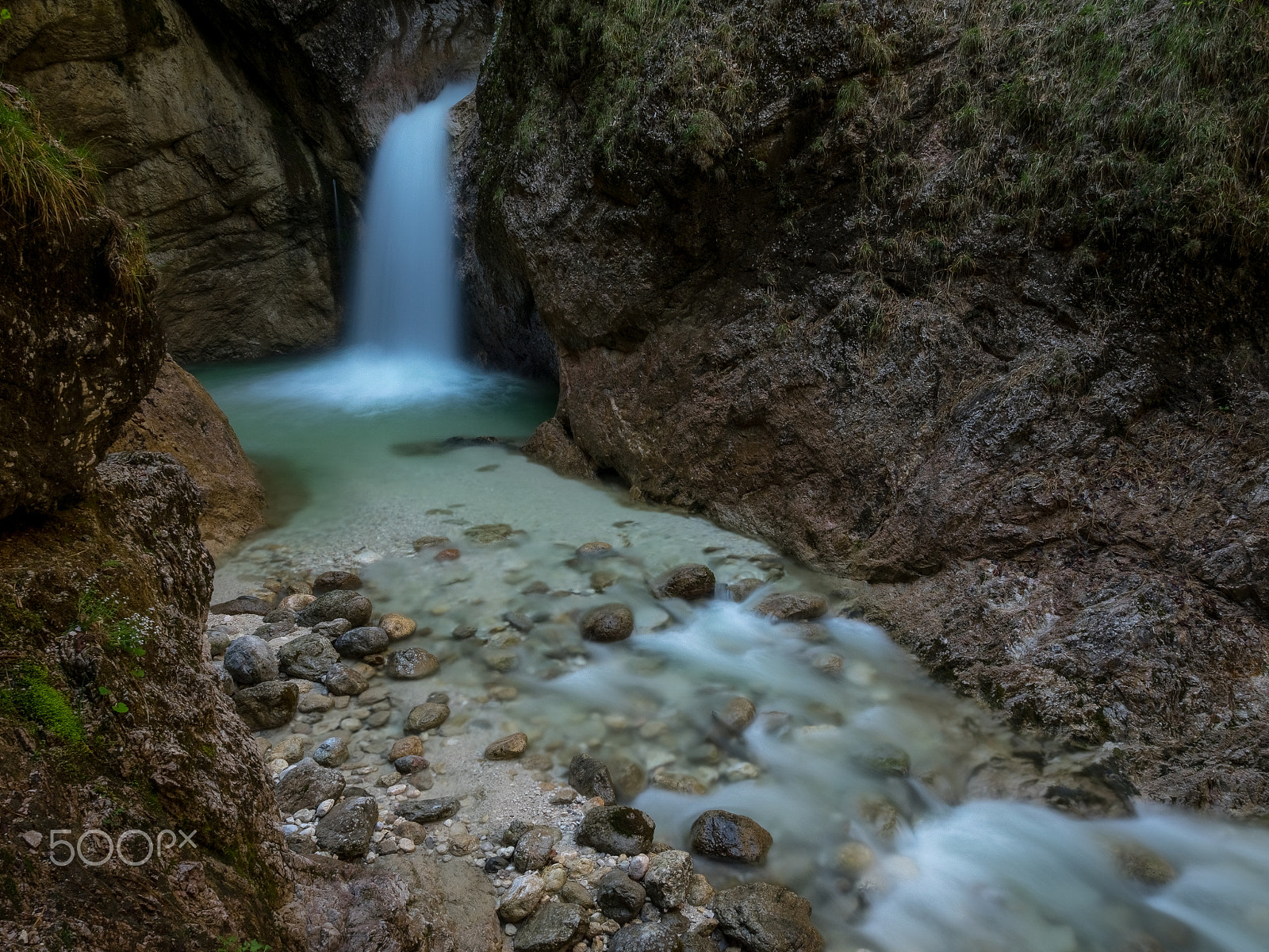Olympus Zuiko Digital ED 9-18mm F4.0-5.6 sample photo. Almbachklamm photography