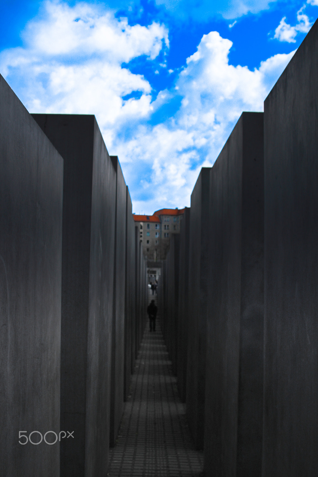 Canon EF 28-105mm f/3.5-4.5 USM sample photo. Jewish memorial photography