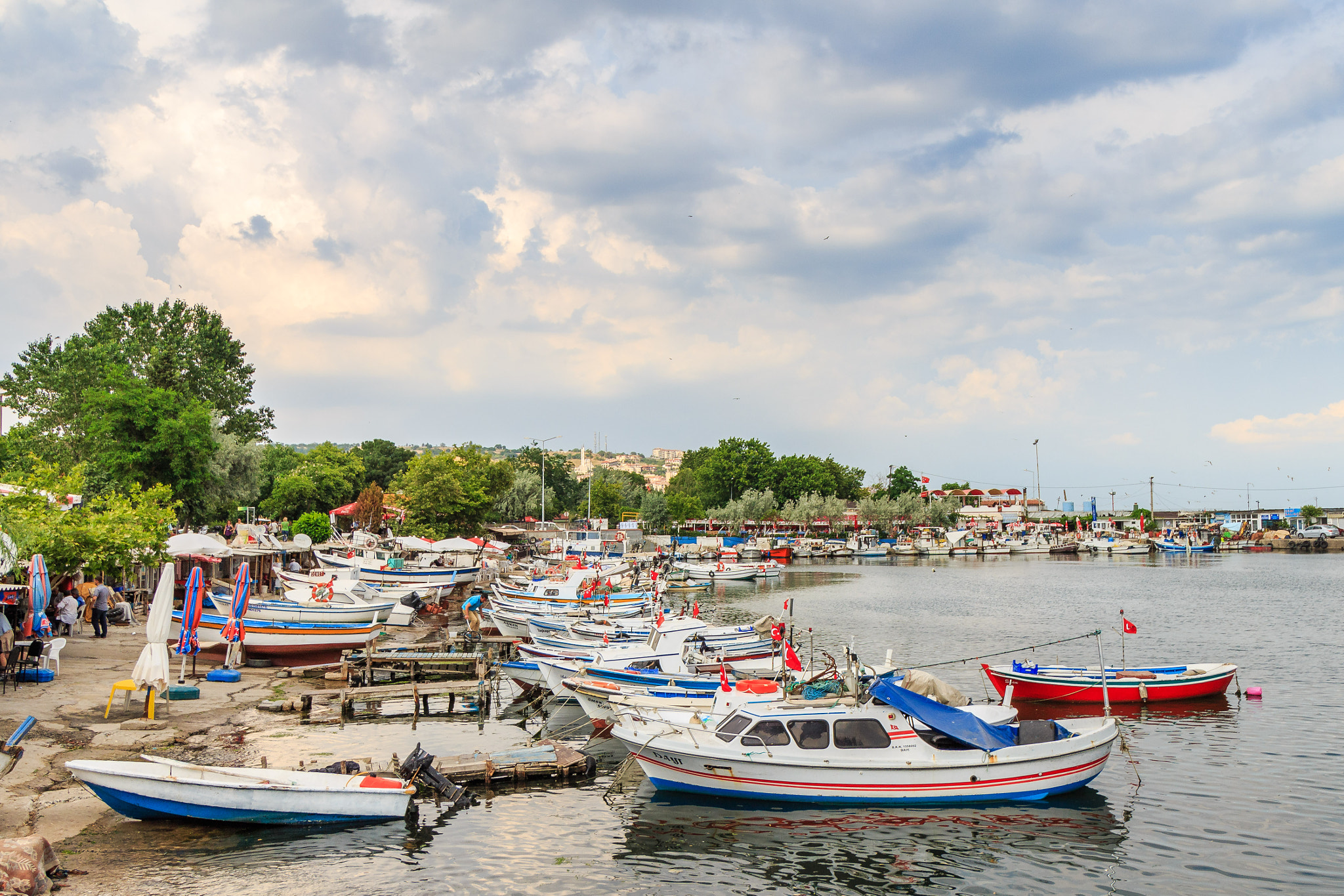 Canon EF-S 10-18mm F4.5–5.6 IS STM sample photo. Tekirdag liman photography