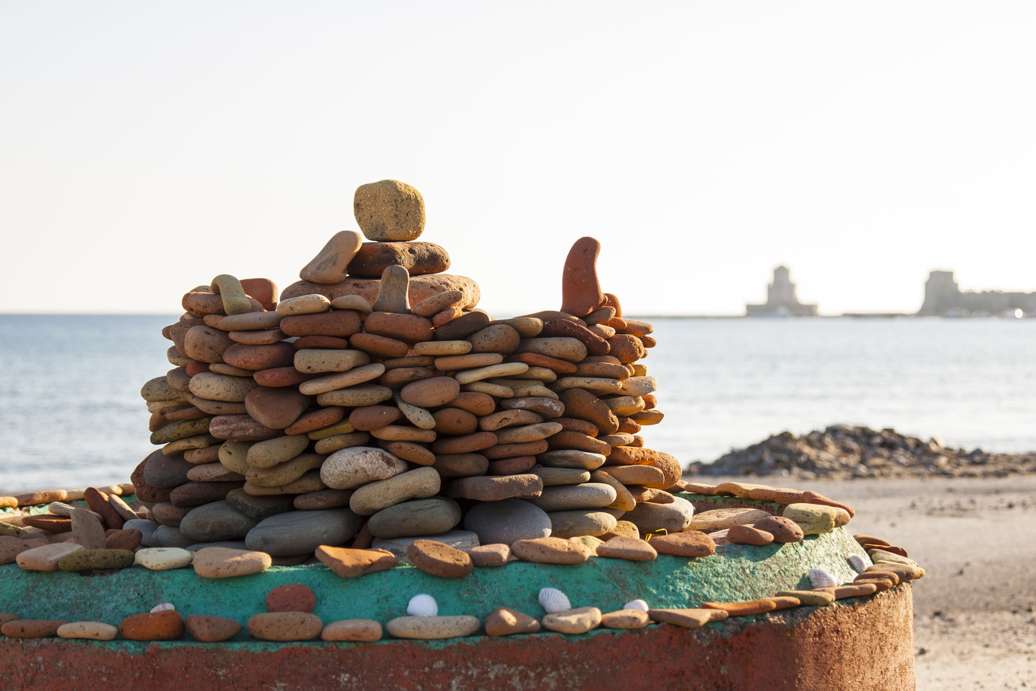 Sigma 17-70mm F2.8-4 DC Macro OS HSM sample photo. Pebble castle photography