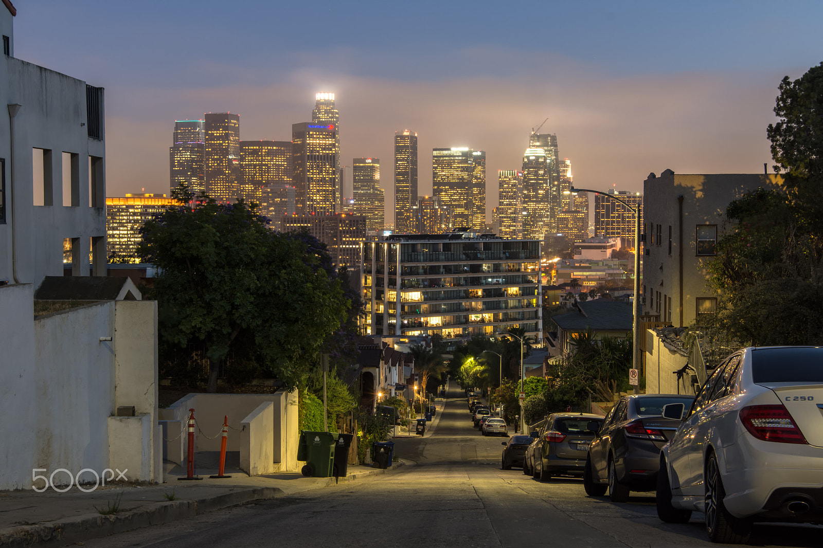 Nikon AF-S Nikkor 16-35mm F4G ED VR sample photo. Streets of la photography