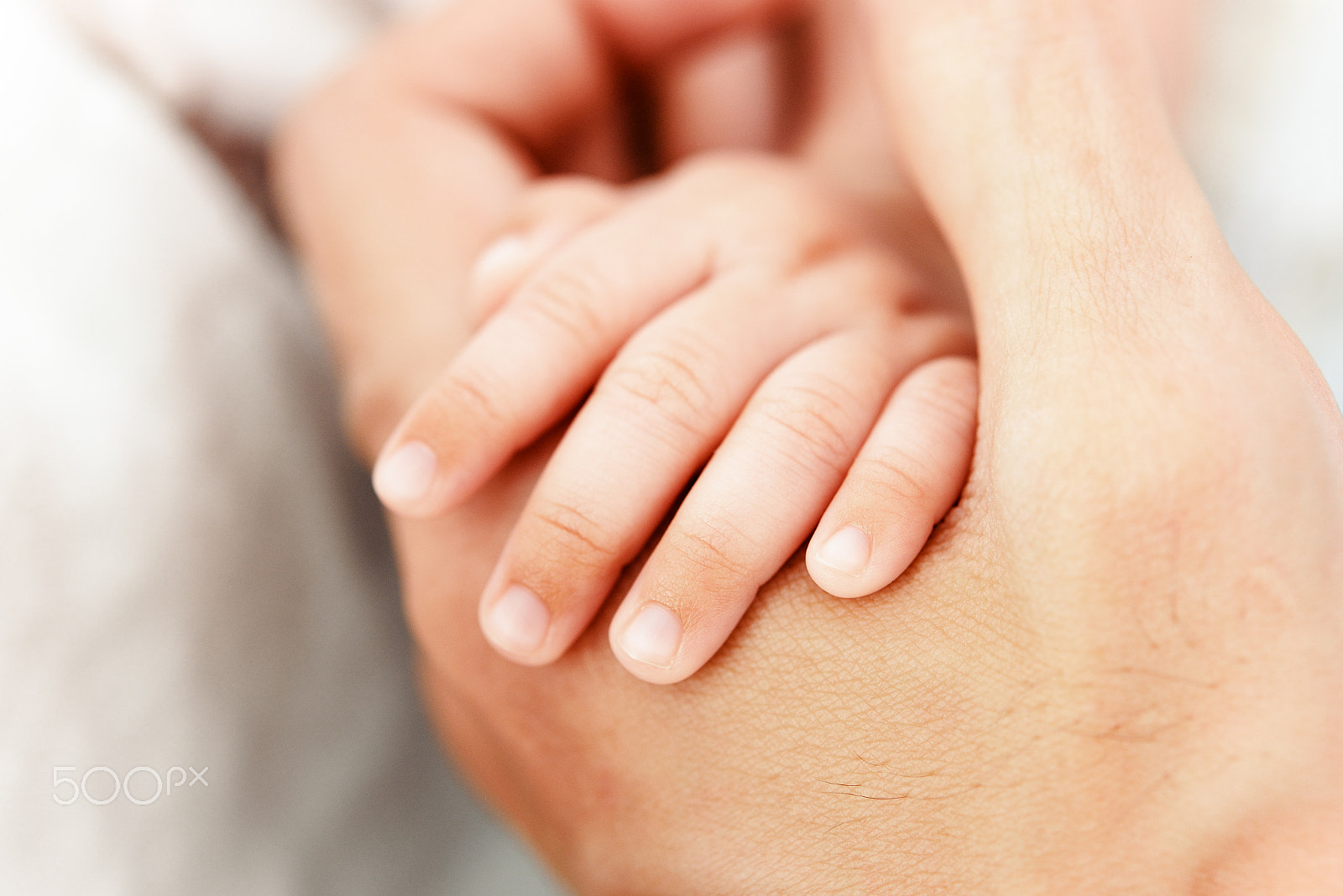 Nikon AF-S Micro-Nikkor 60mm F2.8G ED sample photo. New born baby hand photography