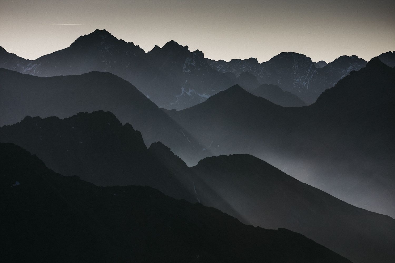 Canon EF 70-200mm F2.8L USM sample photo. Mountains photography