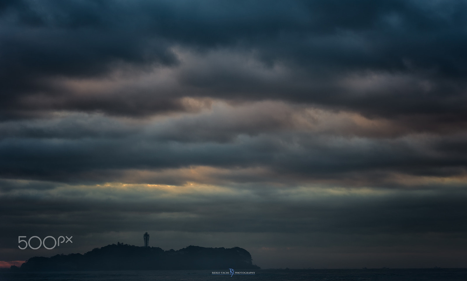 Pentax smc DA* 50-135mm F2.8 ED (IF) SDM sample photo. Colourful clouds photography