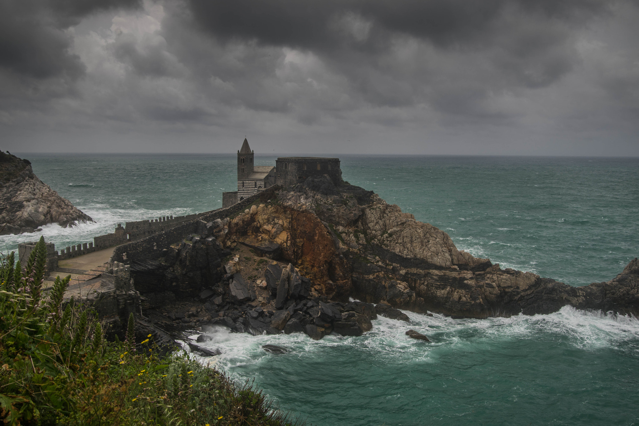 Sony a7 II + Tamron SP 24-70mm F2.8 Di VC USD sample photo. Portovenere at storm photography