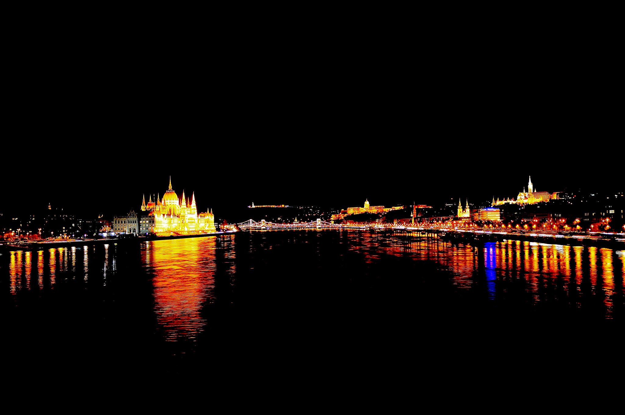 Sony DT 18-55mm F3.5-5.6 SAM II sample photo. Winter 13 - budapest hungary - walking around photography
