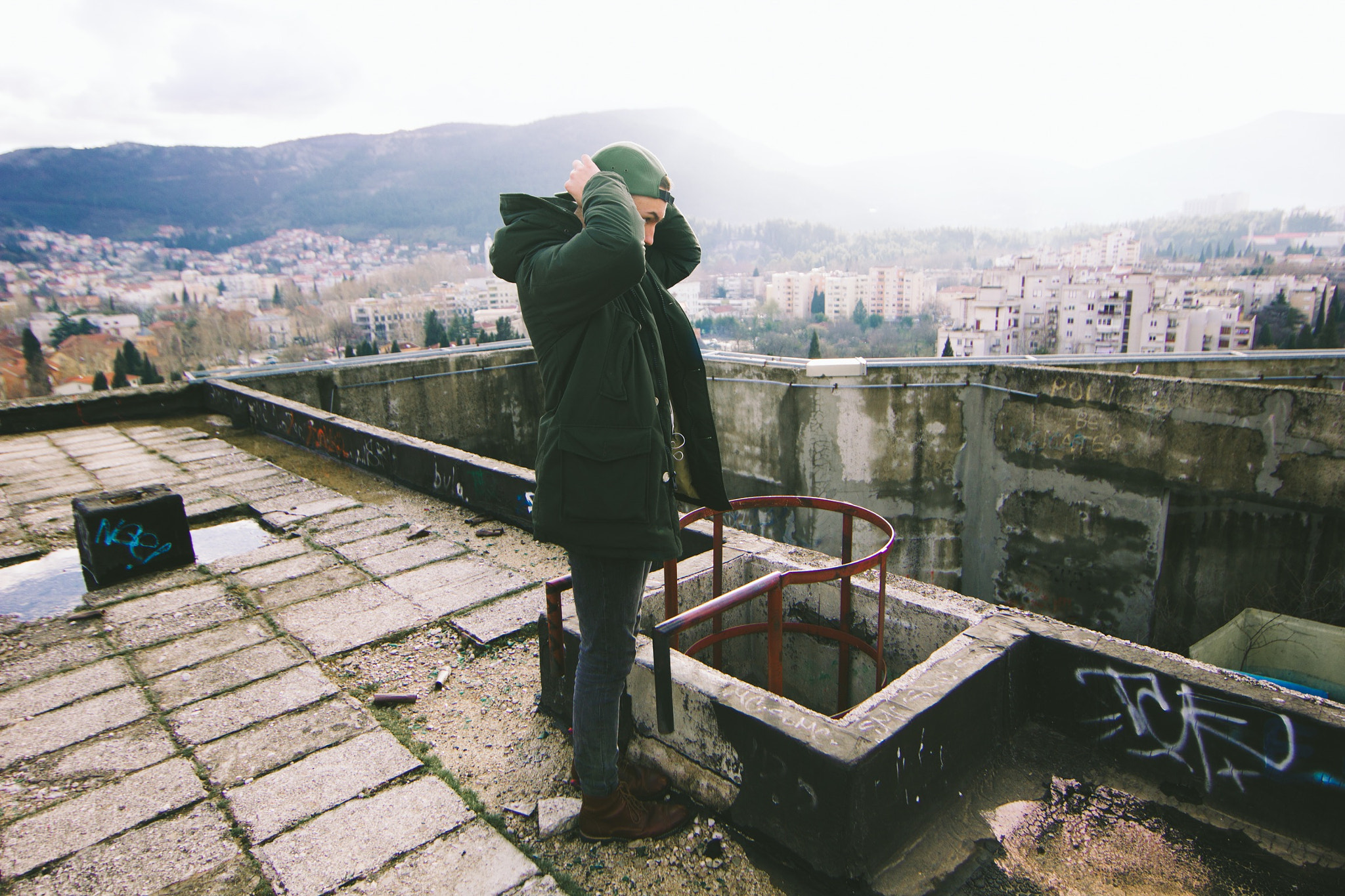 Canon EF 14mm F2.8L II USM sample photo. Abandoned building destroyed during the yugoslav wars in mostar, bosnia and herzegovina photography