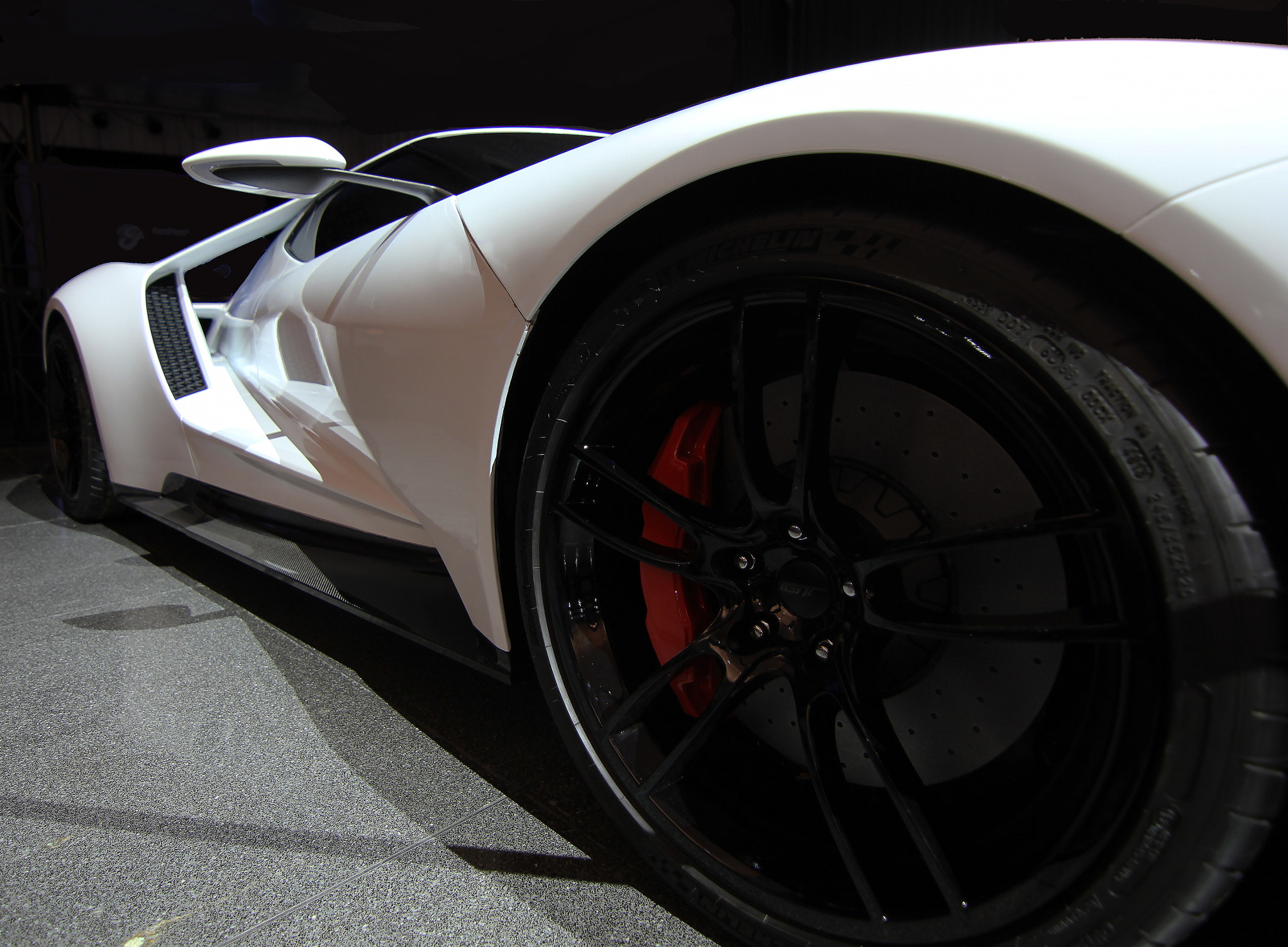 Canon EOS 550D (EOS Rebel T2i / EOS Kiss X4) sample photo. 2016 ford gt photography