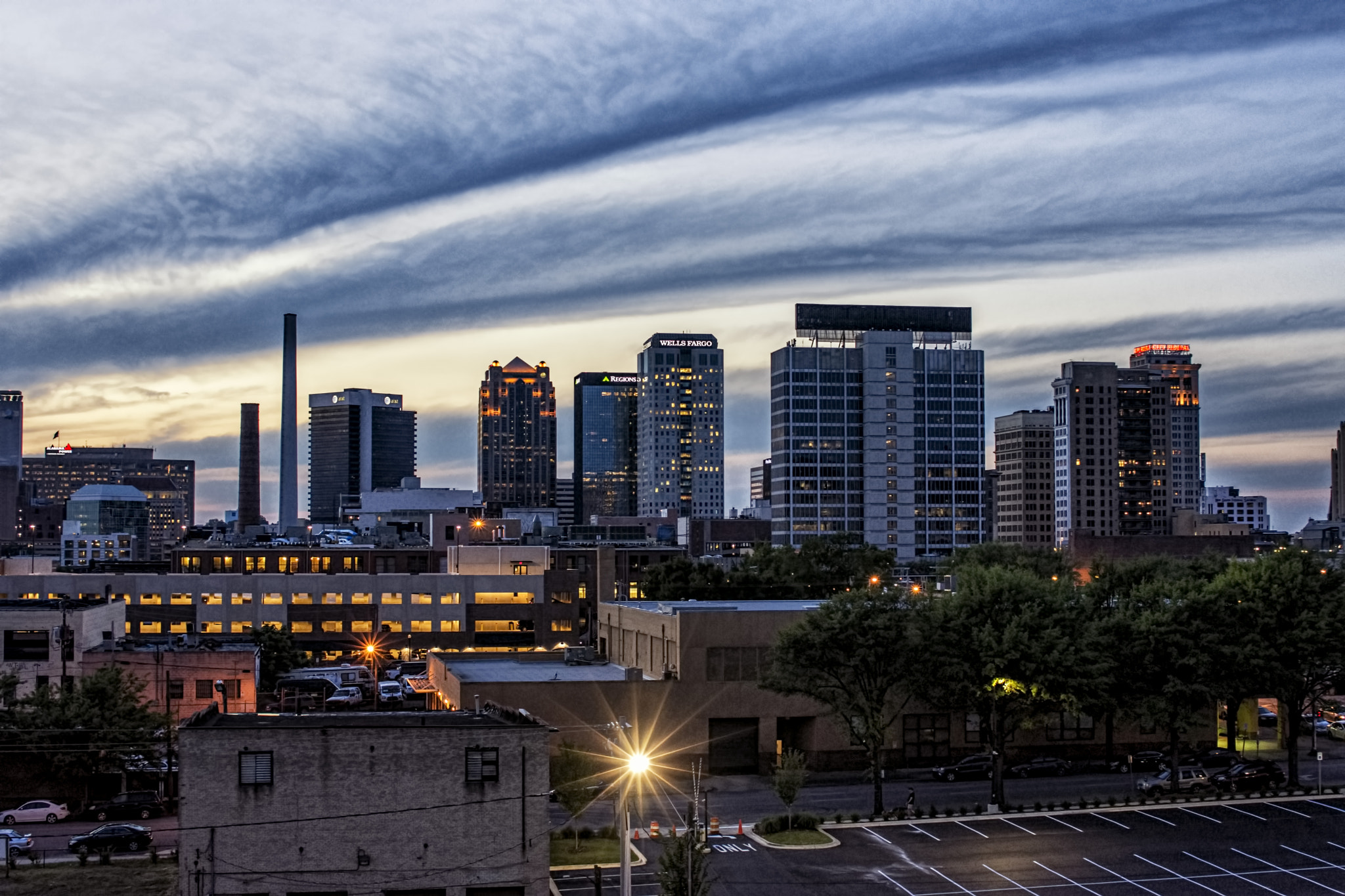 Nikon D7200 + AF Zoom-Nikkor 35-70mm f/2.8D sample photo. Alabama twilight photography