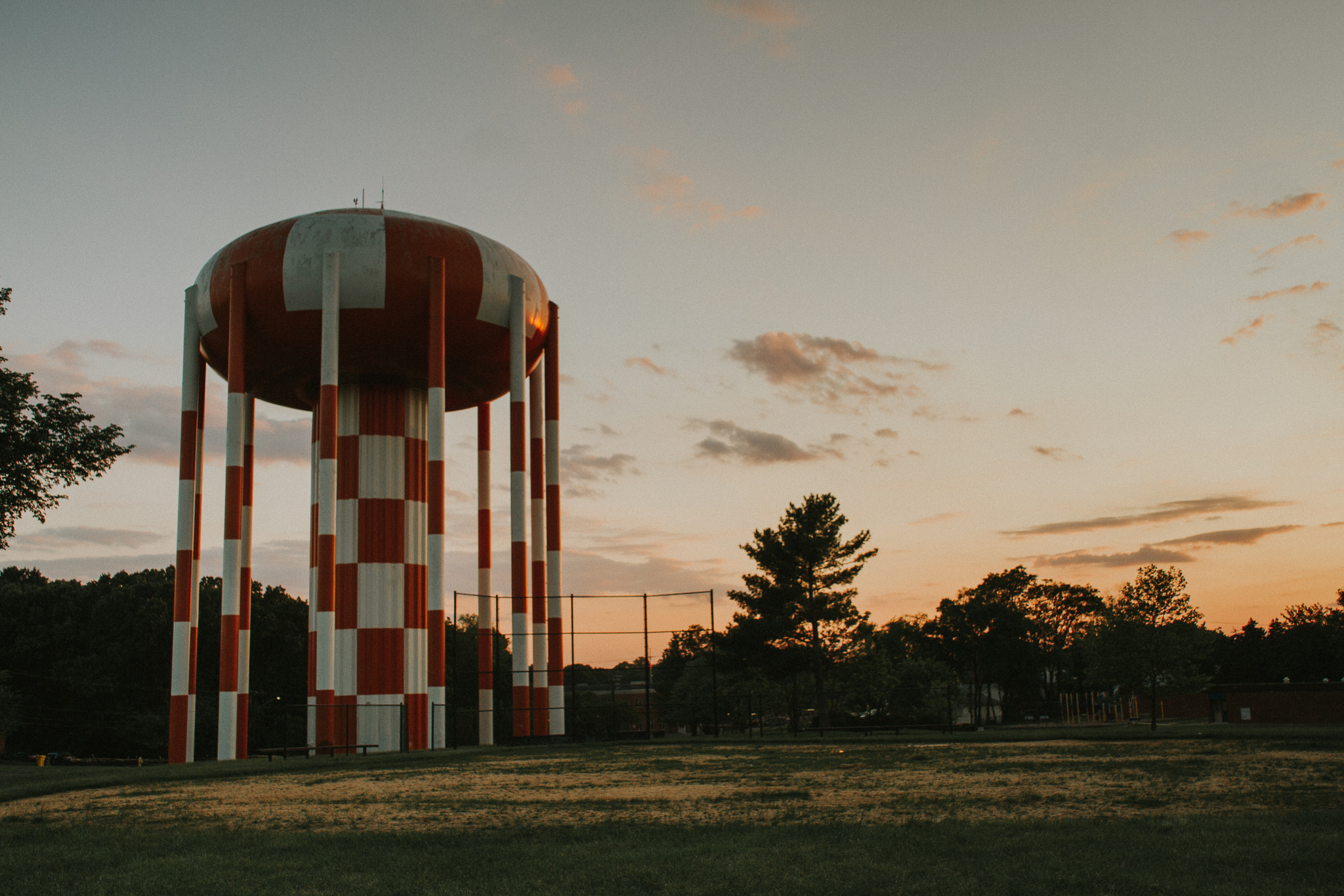 Sigma 18-125mm f/3.5-5.6 DC IF ASP sample photo. Water tower photography