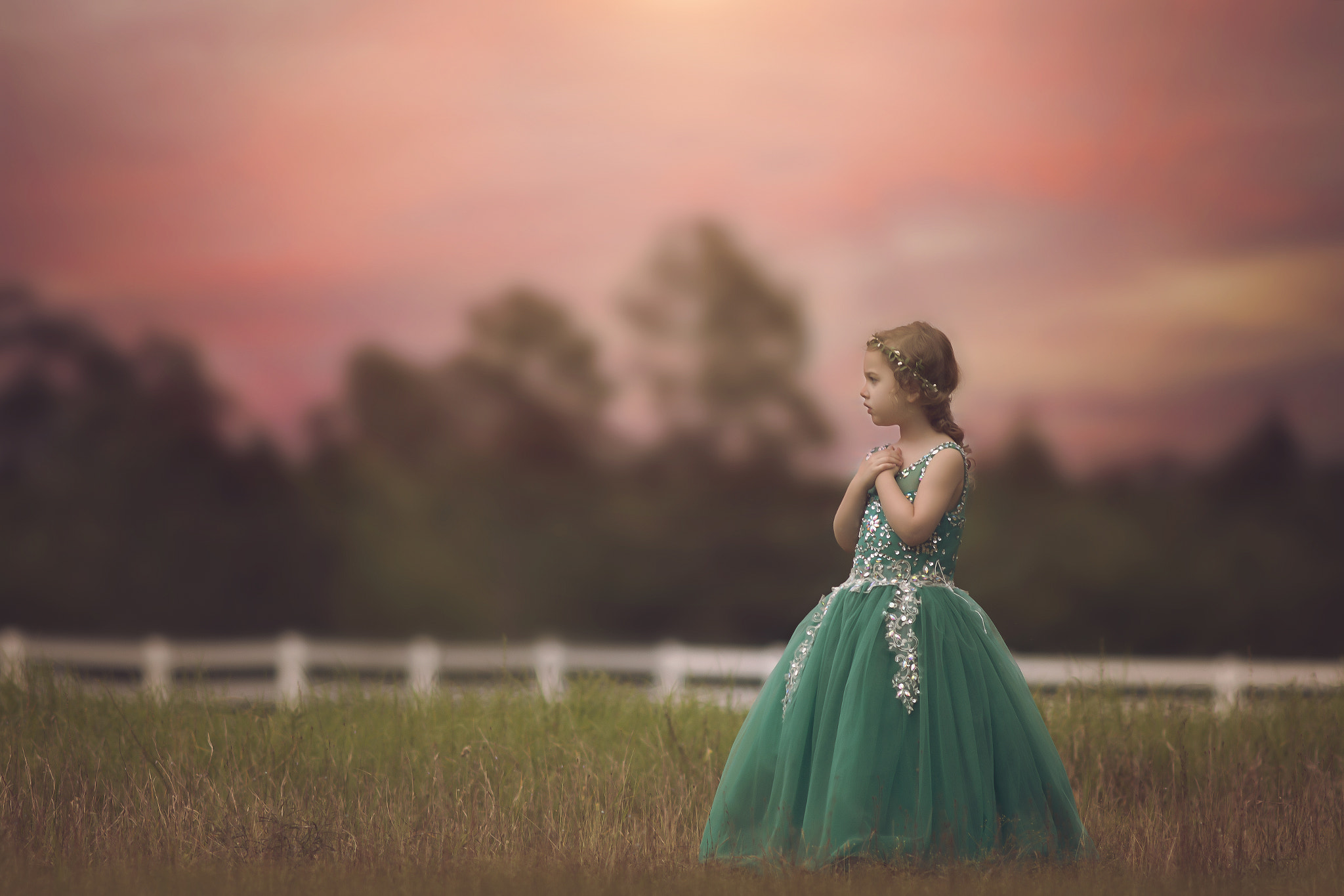 Canon EOS 70D + Canon EF 200mm F2.8L II USM sample photo. "she is a dreamer. a doer. a thinker. she sees pos photography