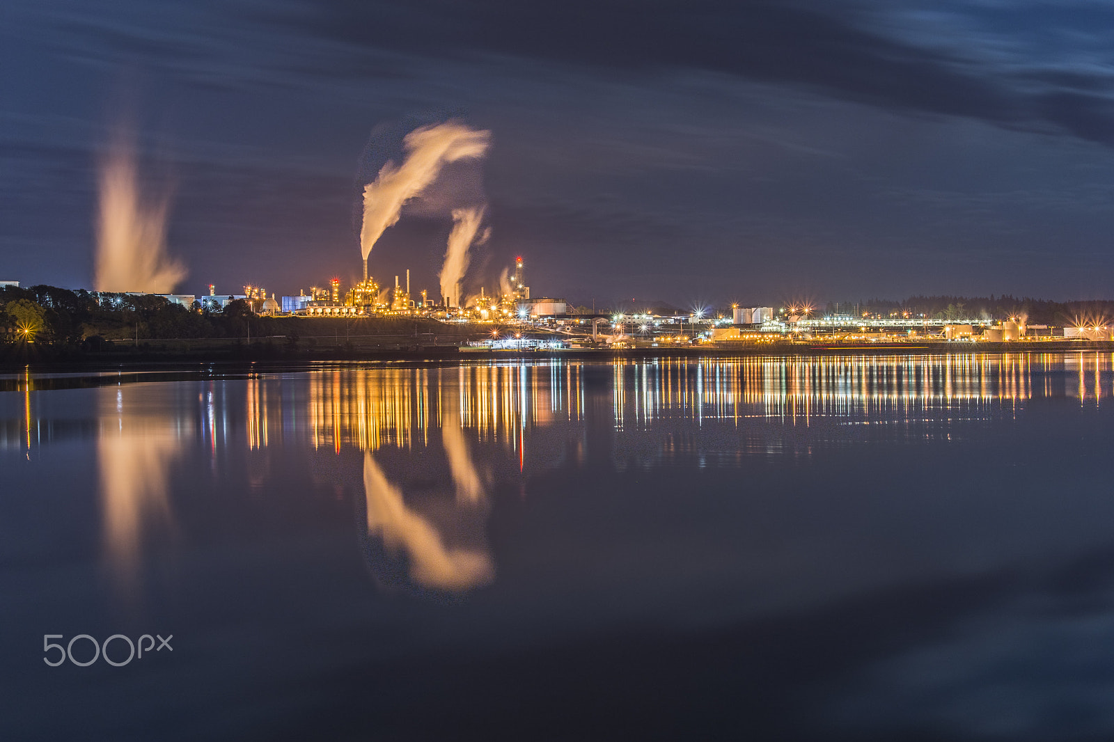 Sony a99 II + Sony 85mm F2.8 SAM sample photo. Oil refinery at night photography