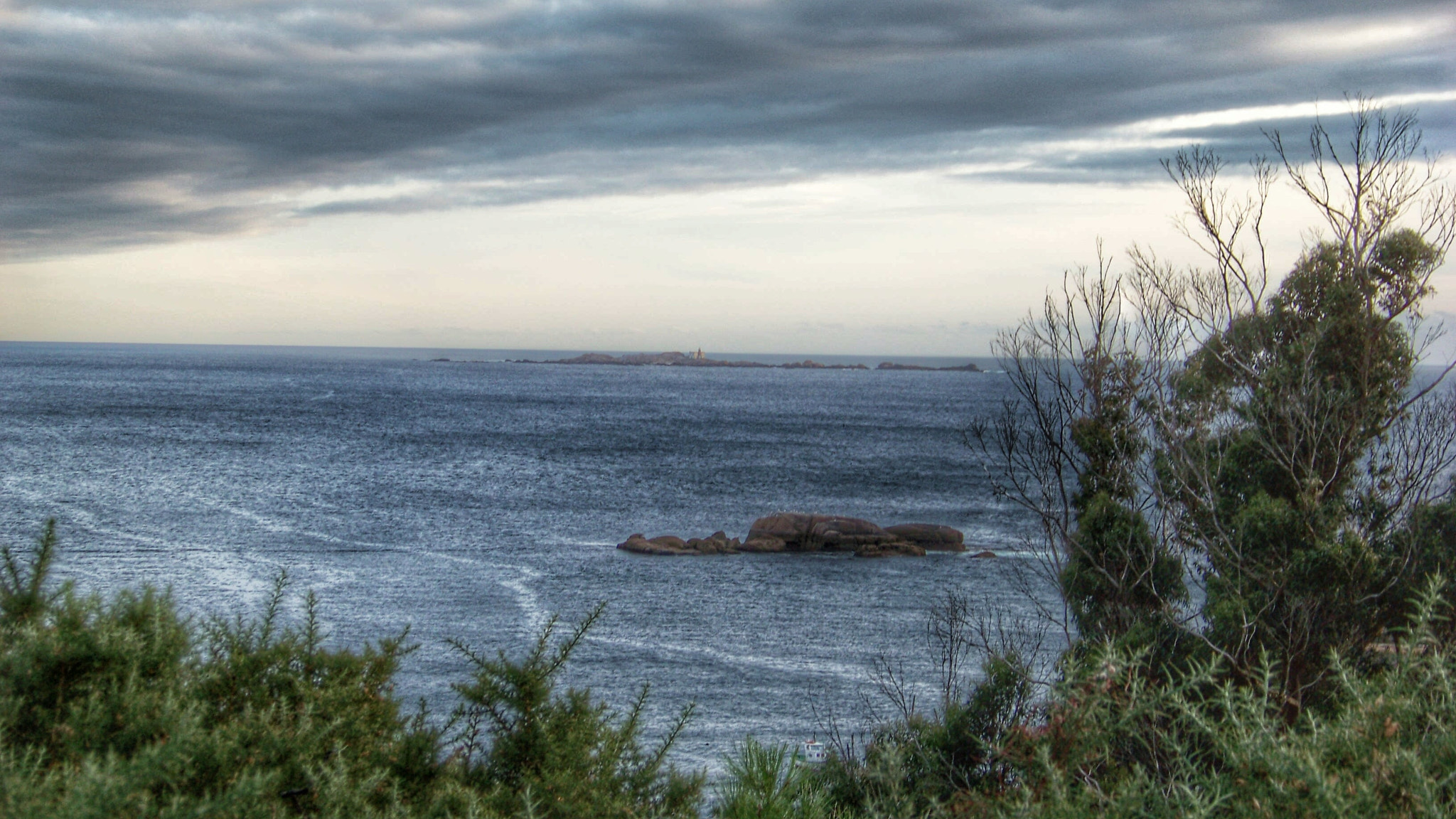 Kodak Z812 IS ZOOM DIGITAL CAMERA sample photo. Coast of galicia photography