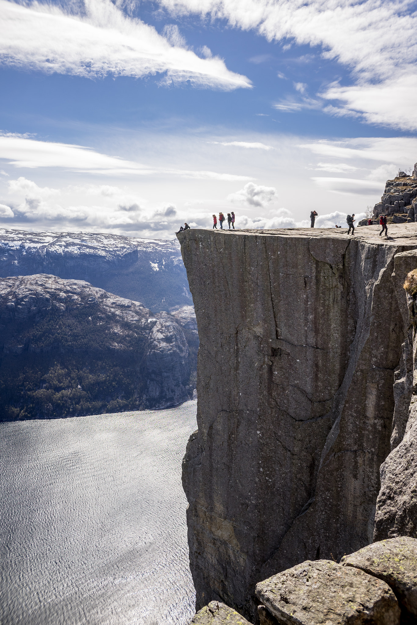 Sony a7 + Sony E 20mm F2.8 sample photo. Preikestolen april 2016 photography