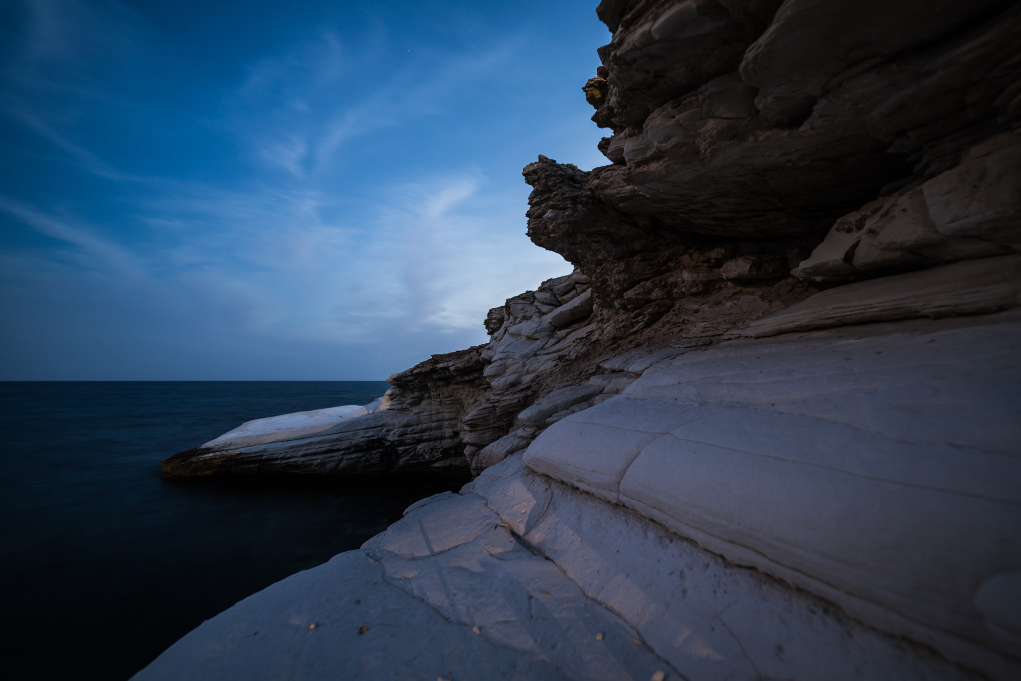 Samyang 14mm F2.8 ED AS IF UMC sample photo. Pendakomo rocks photography