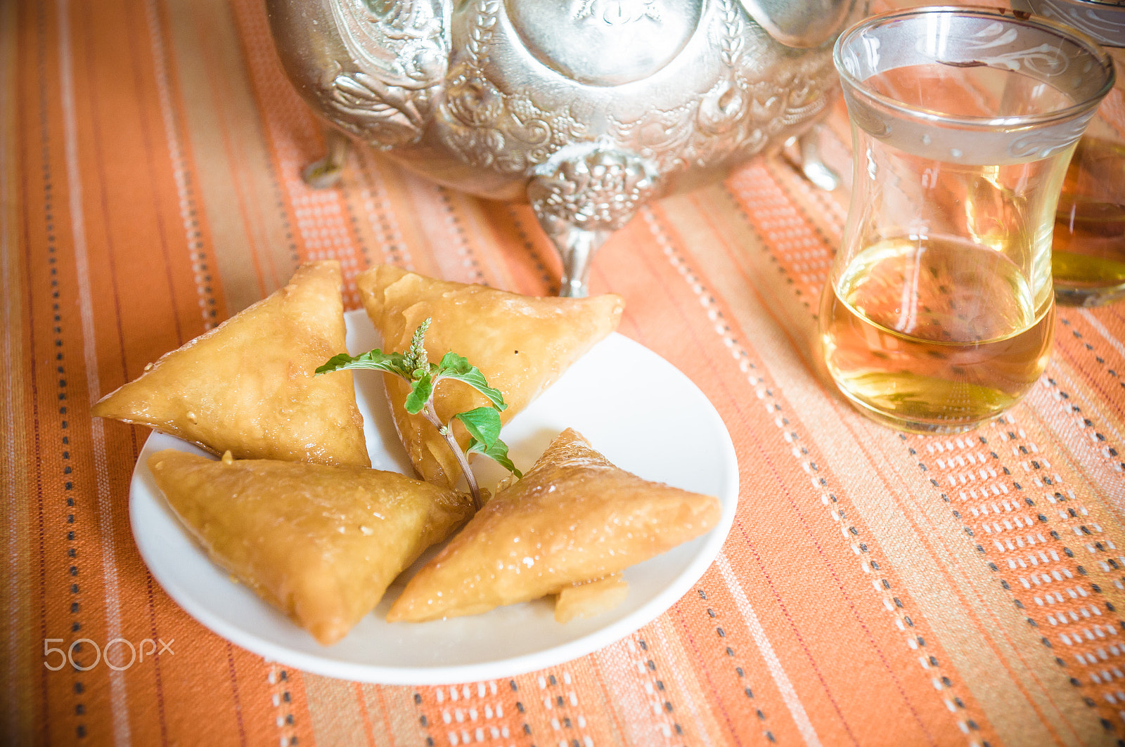 Sony DT 16-105mm F3.5-5.6 sample photo. Moorish tea photography