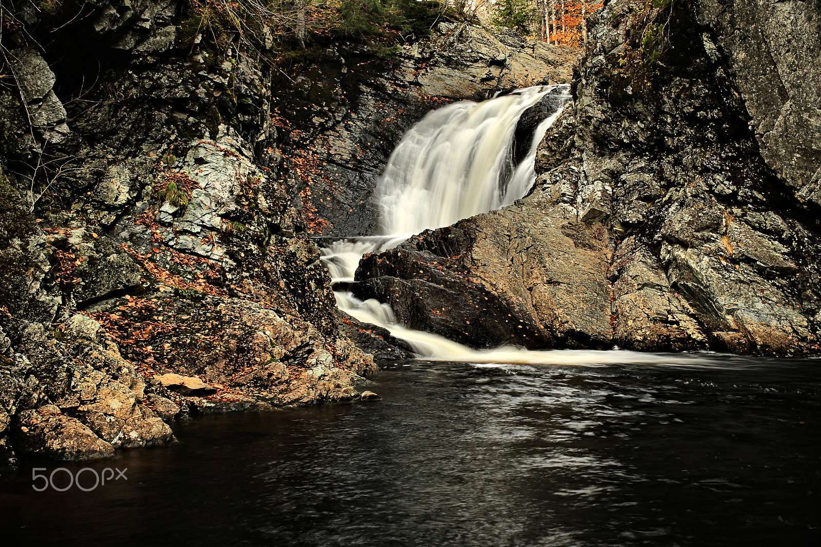 Canon EOS 6D + Canon EF 22-55mm f/4-5.6 USM sample photo. Rocky river falls photography