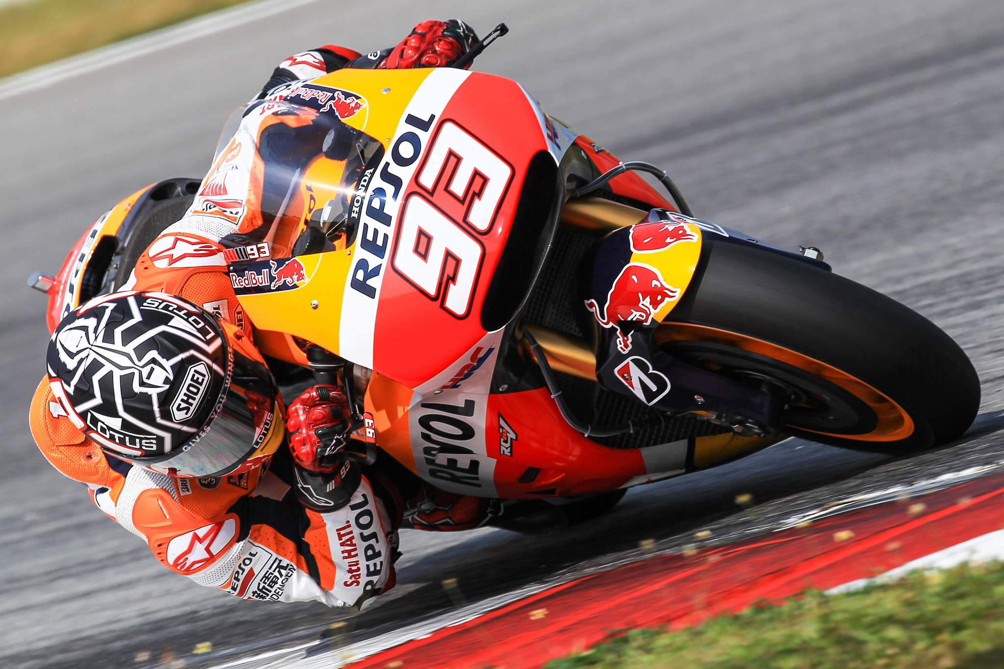 Canon EOS-1D Mark IV + Canon EF 200-400mm F4L IS USM Extender 1.4x sample photo. Marc marquez photography