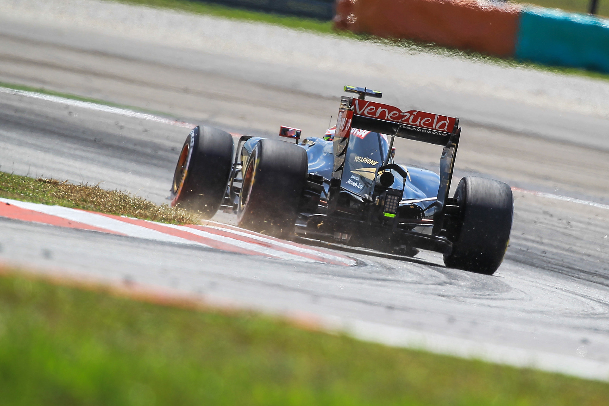 Canon EF 200-400mm F4L IS USM Extender 1.4x sample photo. Pastor maldonado photography